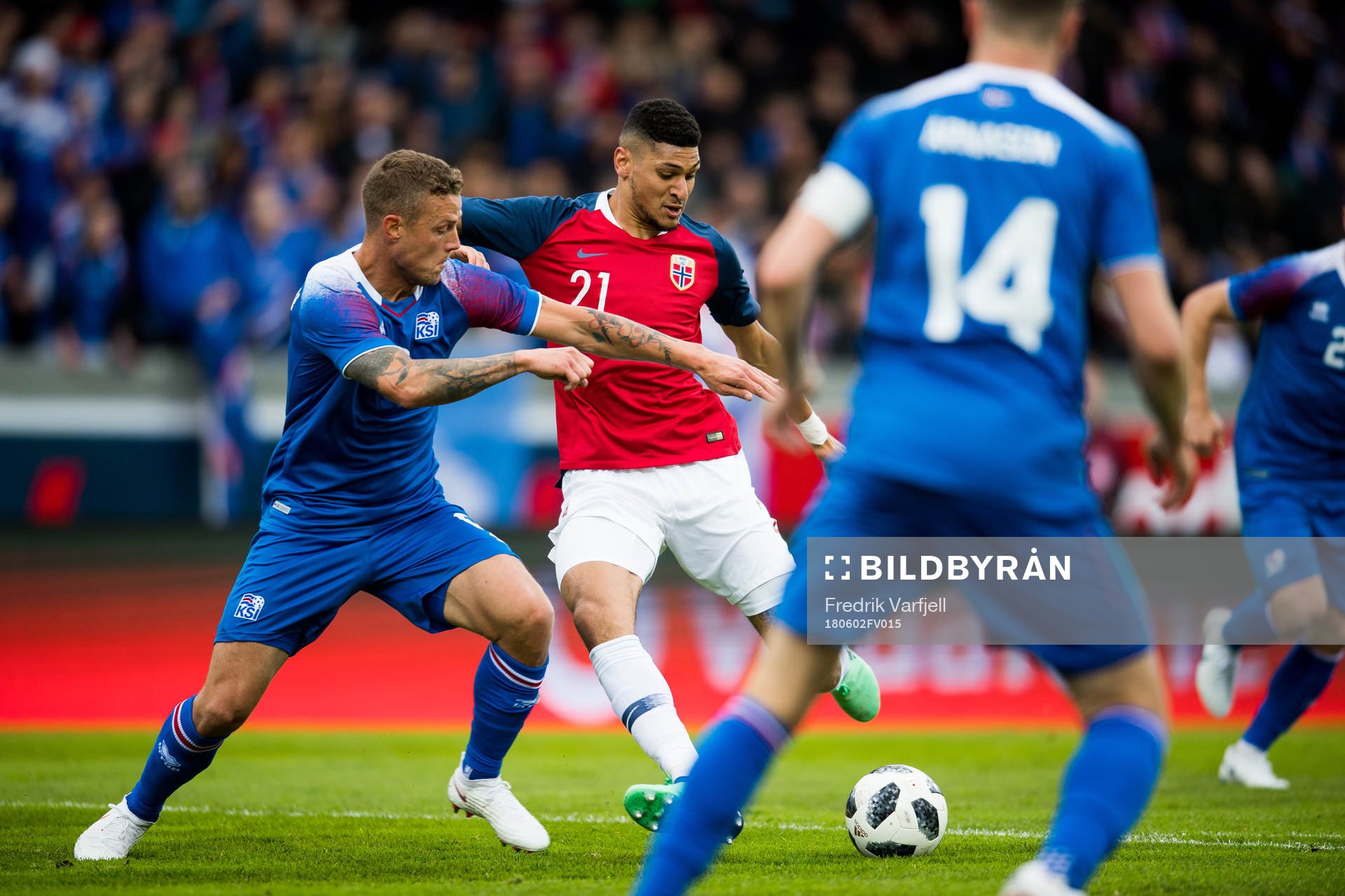 Bjørn Maars Johnsen of Norway shoots and scores the 0-1