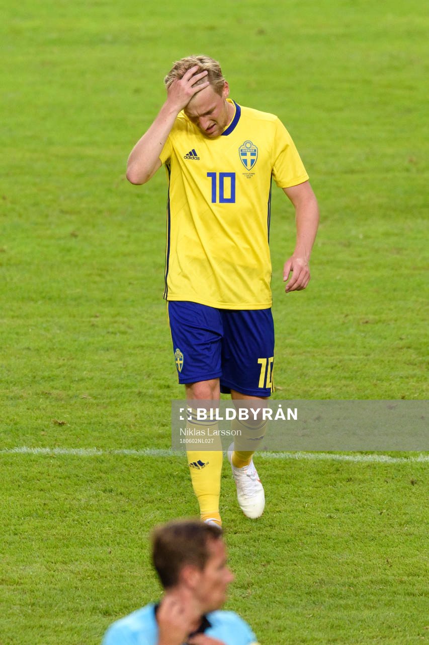 Sveriges Emil Forsberg deppar