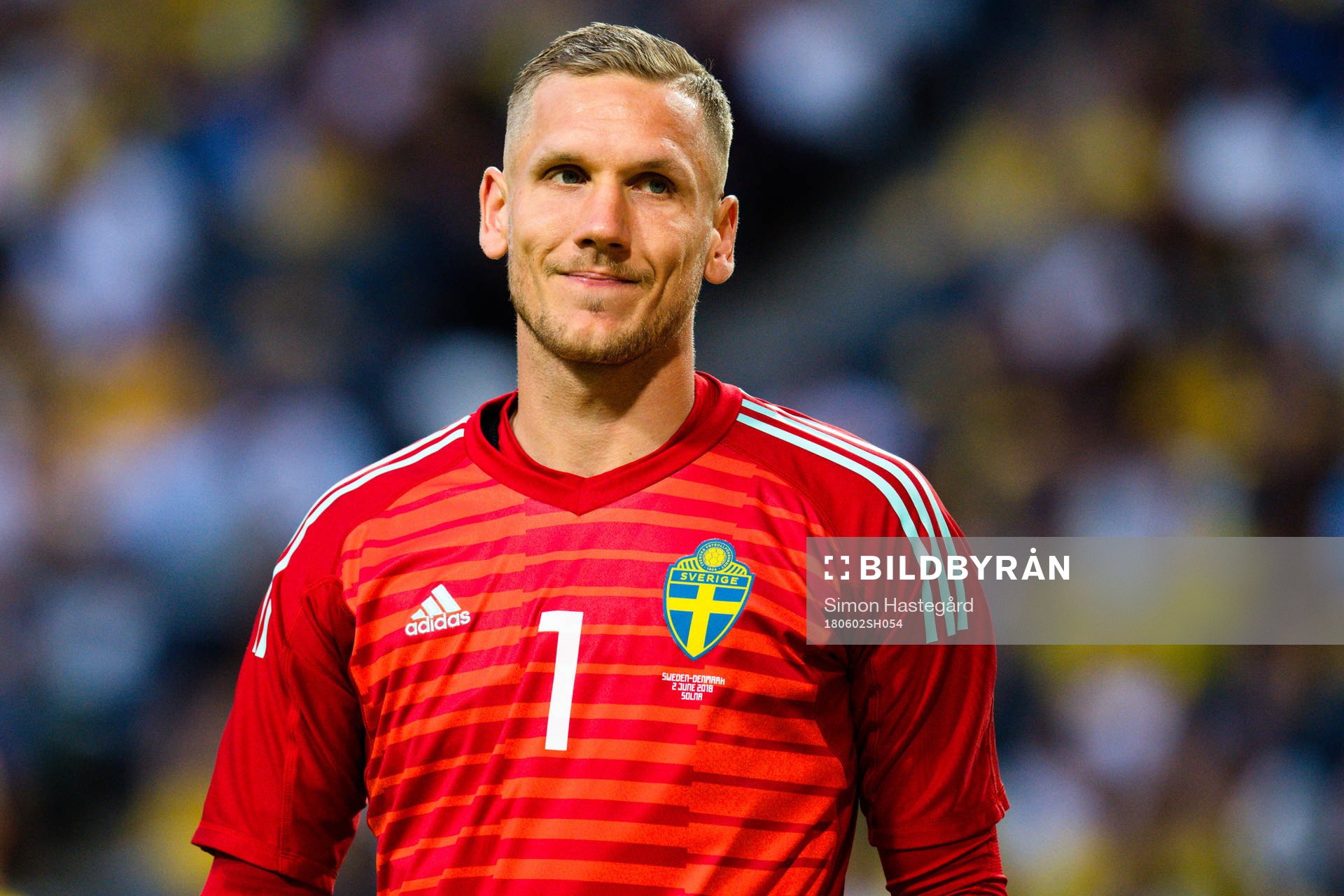 Sveriges målvakt Robin Olsen deppar