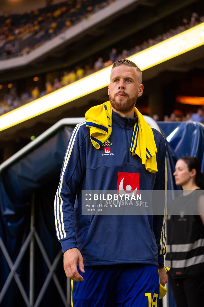 Sveriges Pontus Jansson före träningslandskampen i