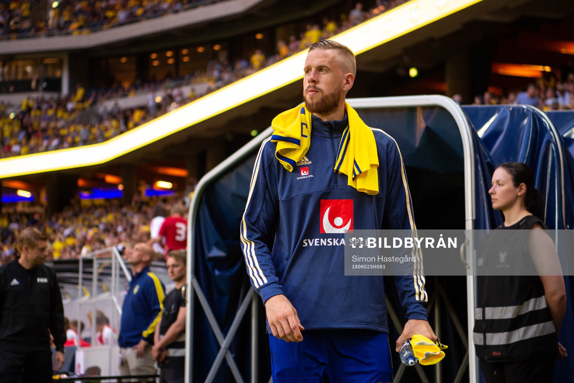 Sveriges Pontus Jansson före träningslandskampen i