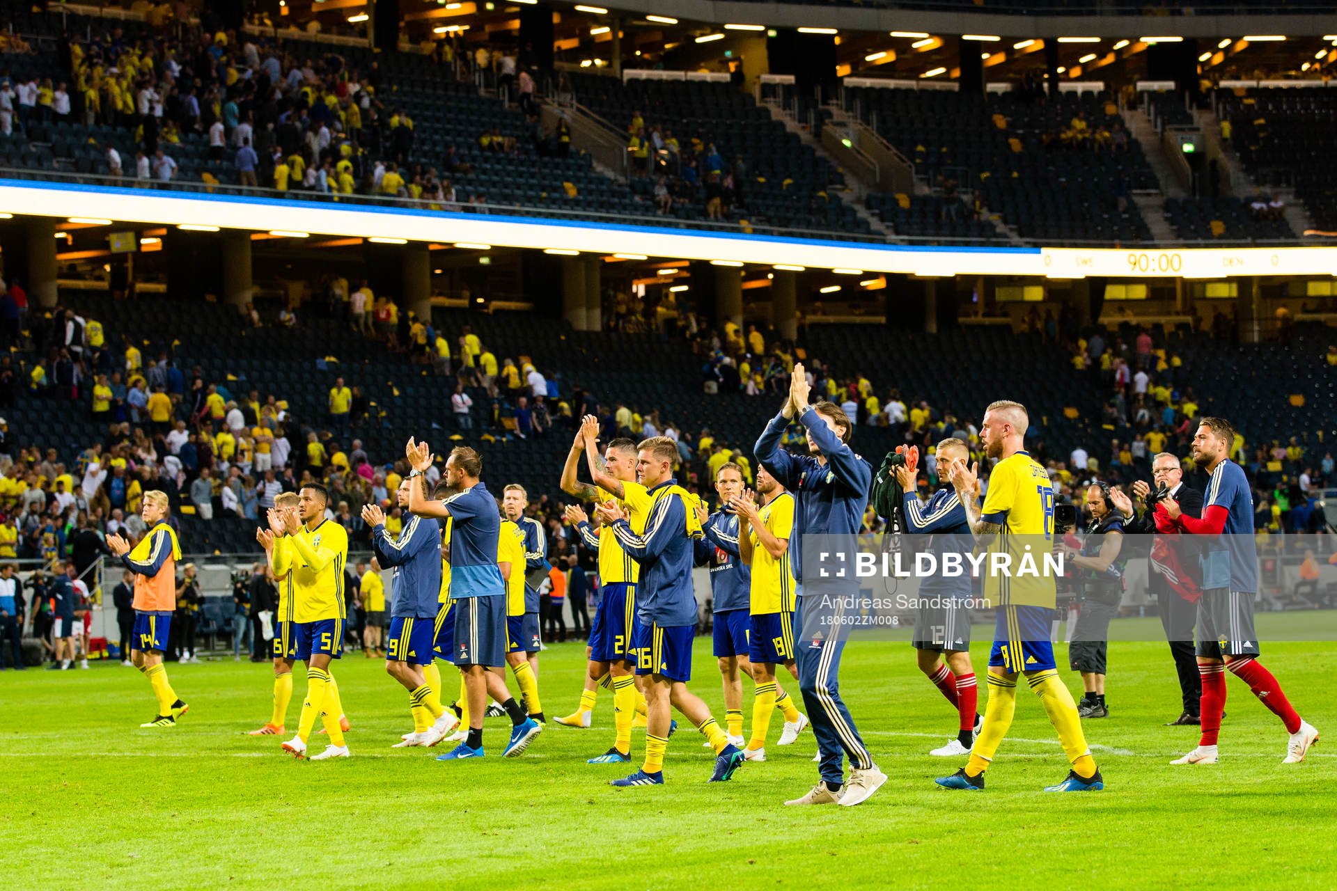 Spelarna tackar fansen