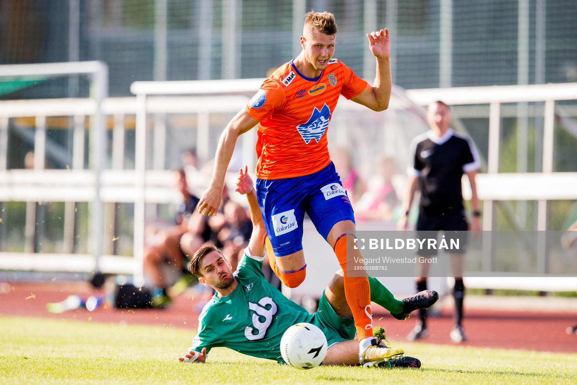 Hólmbert Fridjónsson of Aalesund and Johnny Furdal of
