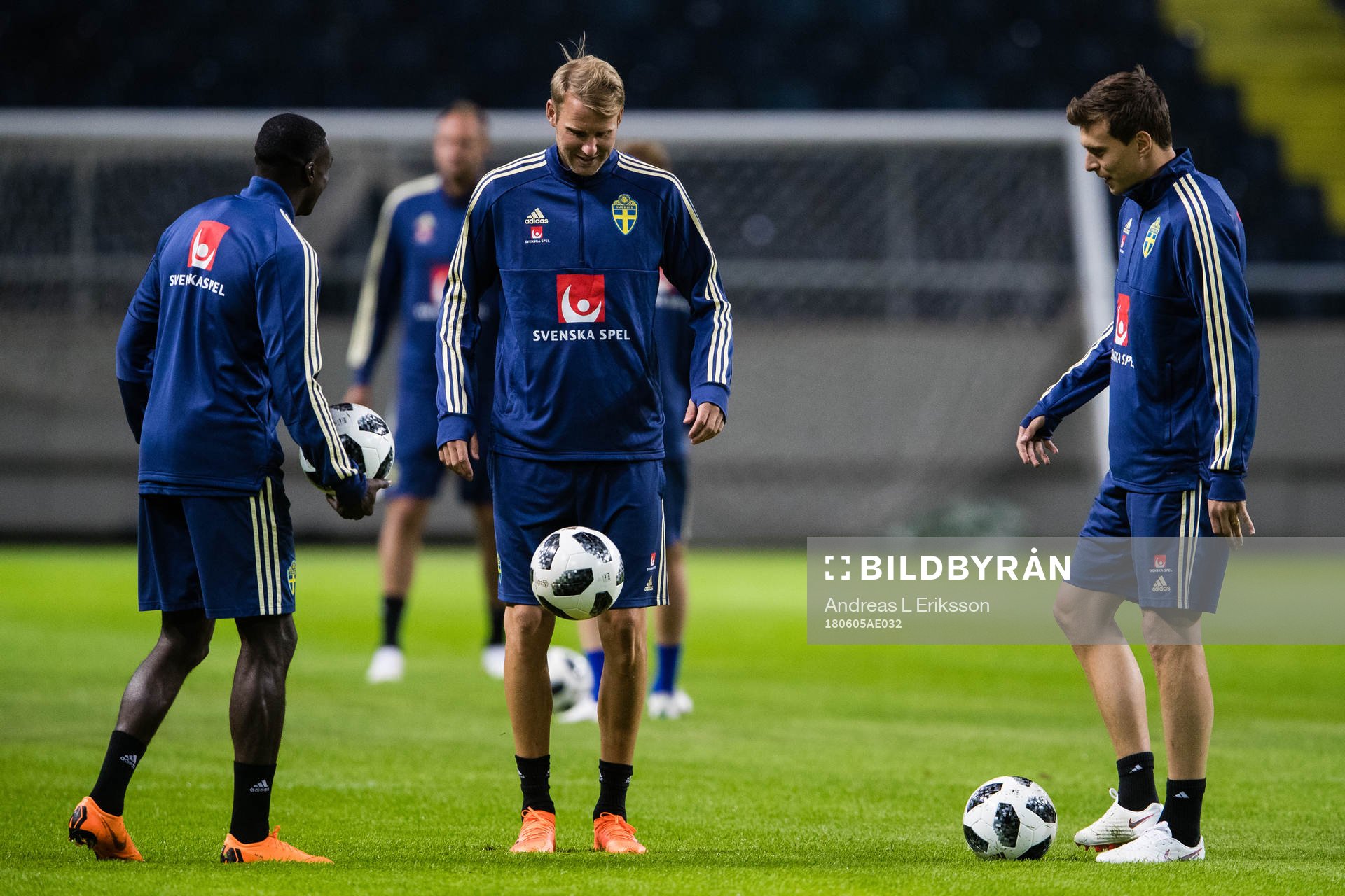 Sveriges Ken Sema, Ola Toivonen och Victor Nilsson Lindelöf