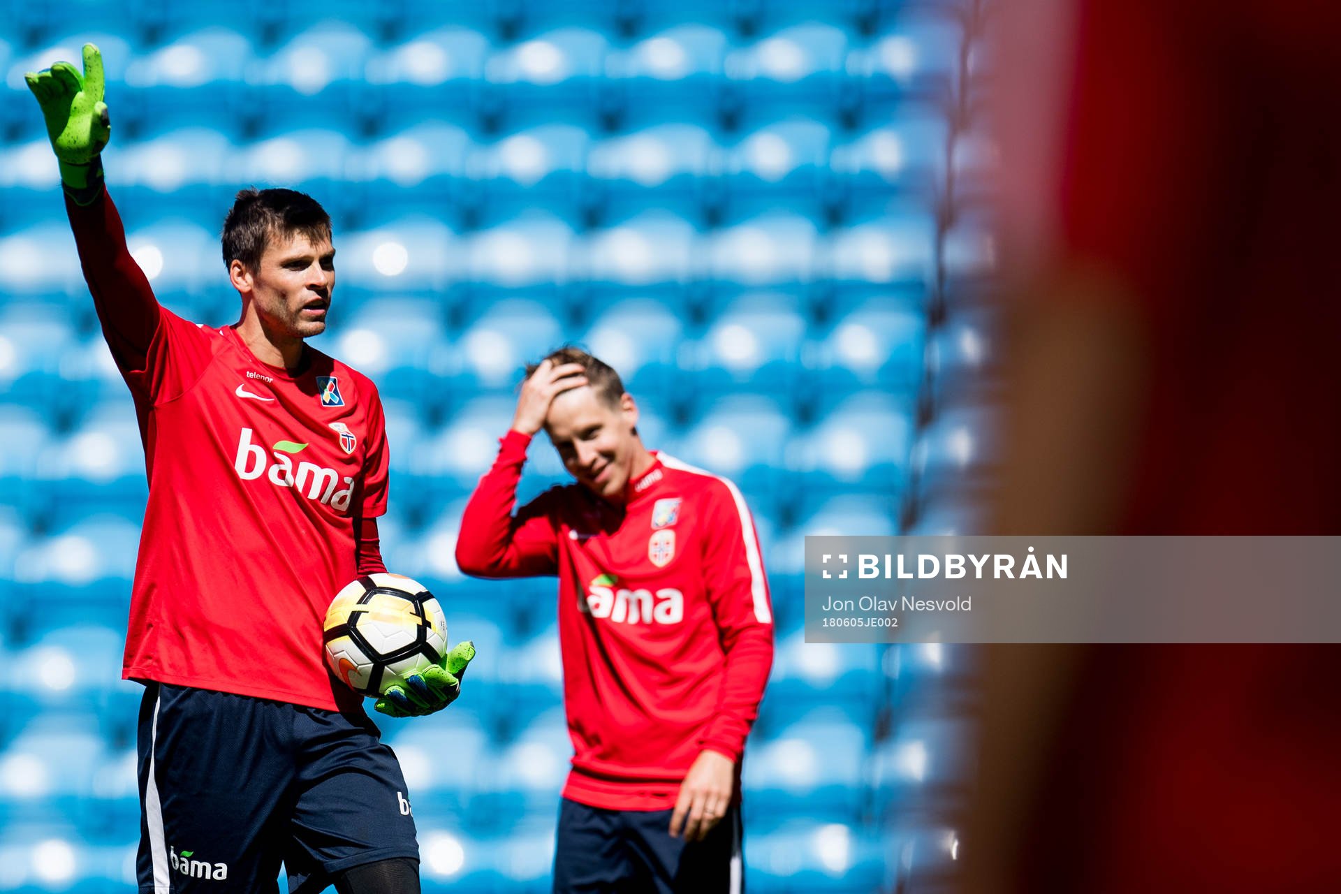 Goalkeeper Rune Almenning Jarstein and Stefan Johansen of