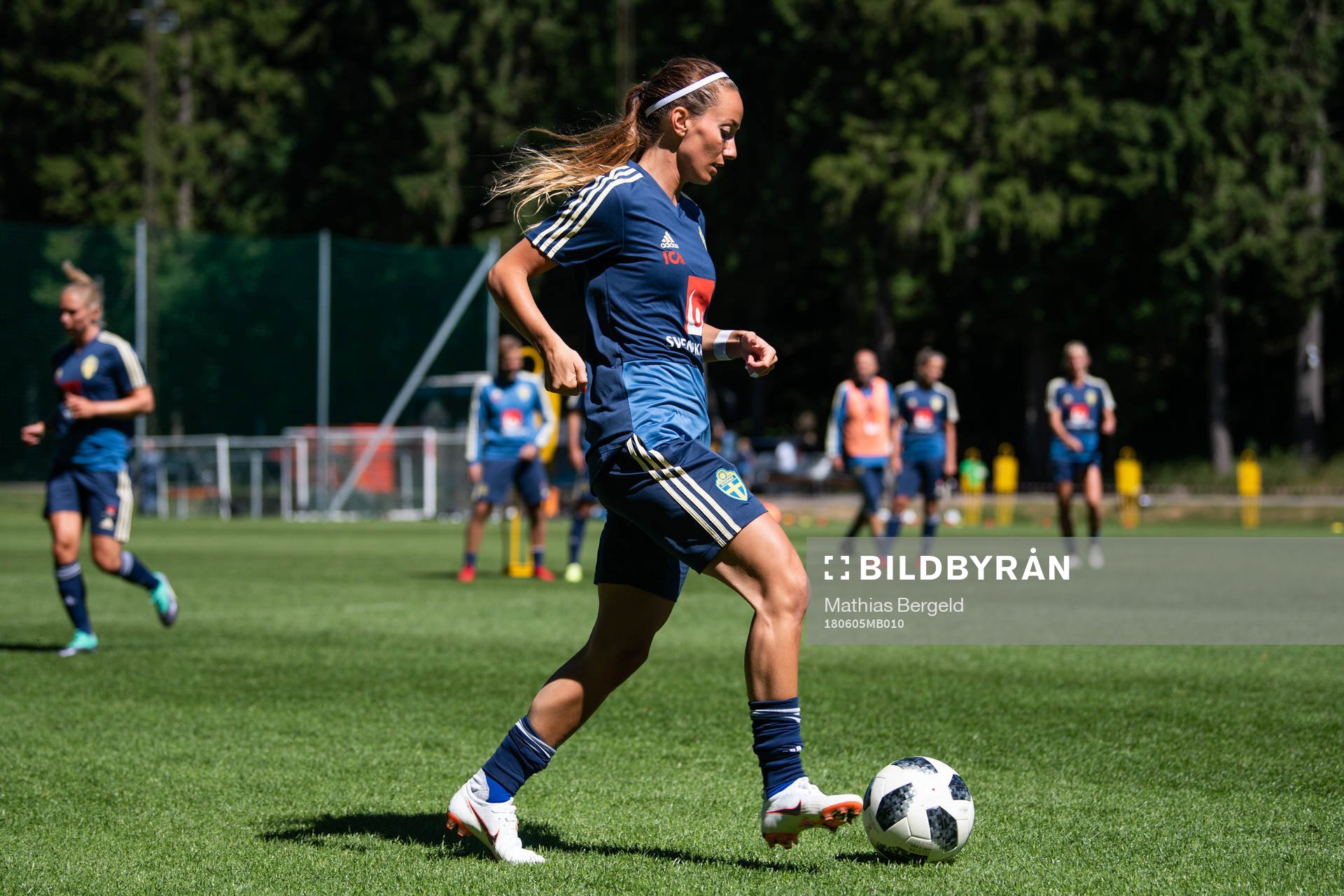 Kosovare Asllani