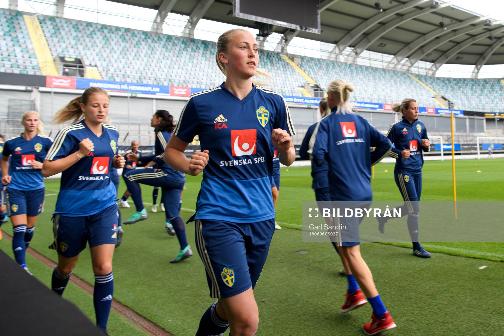 Julia Karlernäs