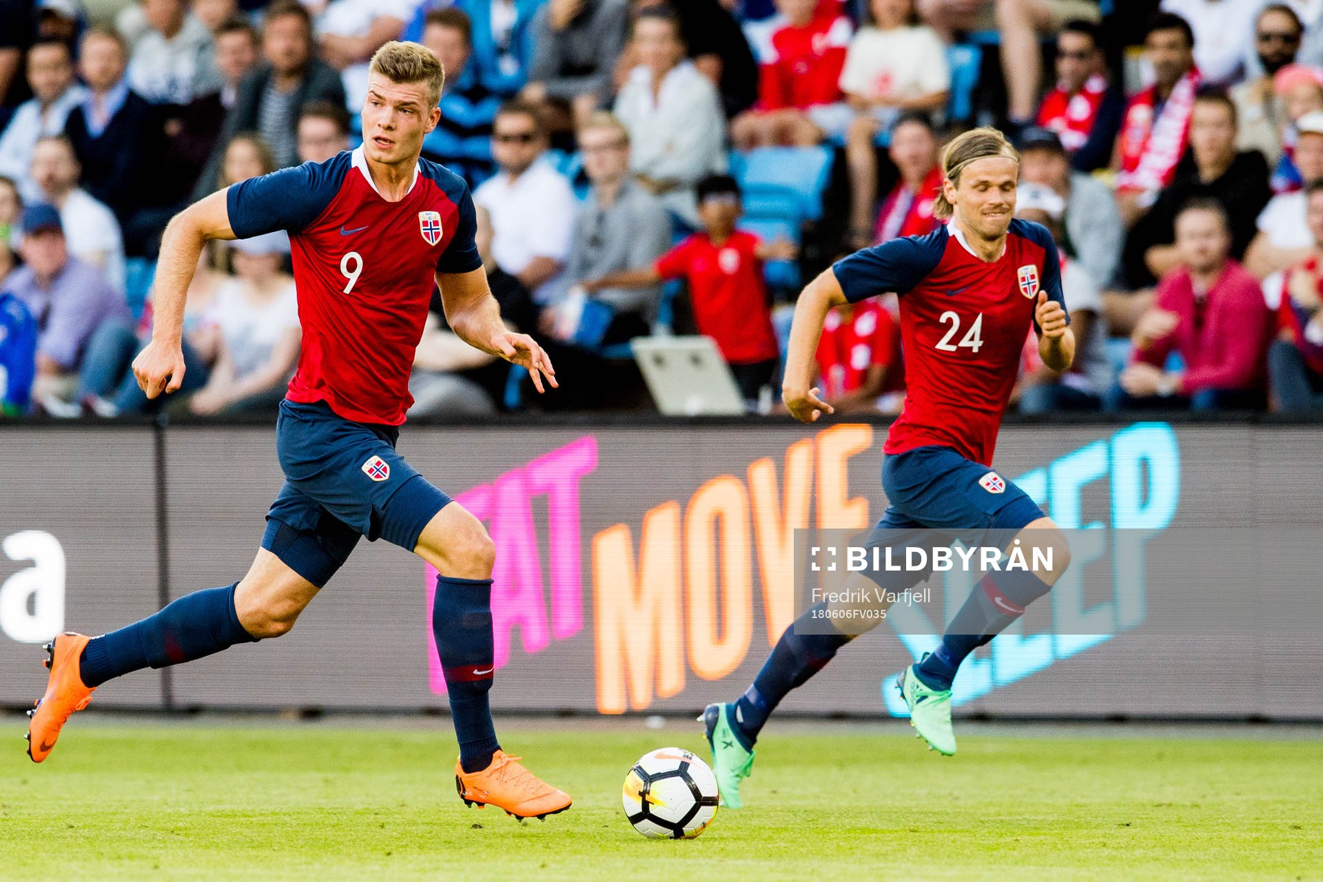 Alexander Sørloth and Iver Fossum of Norway