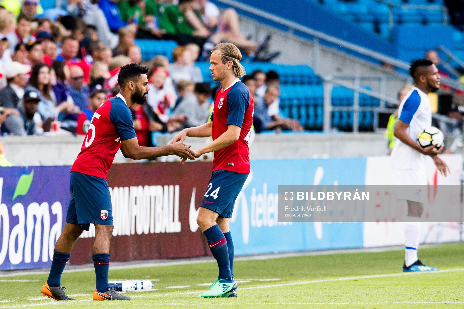 Ghayas Zahid and Iver Fossum of Norway