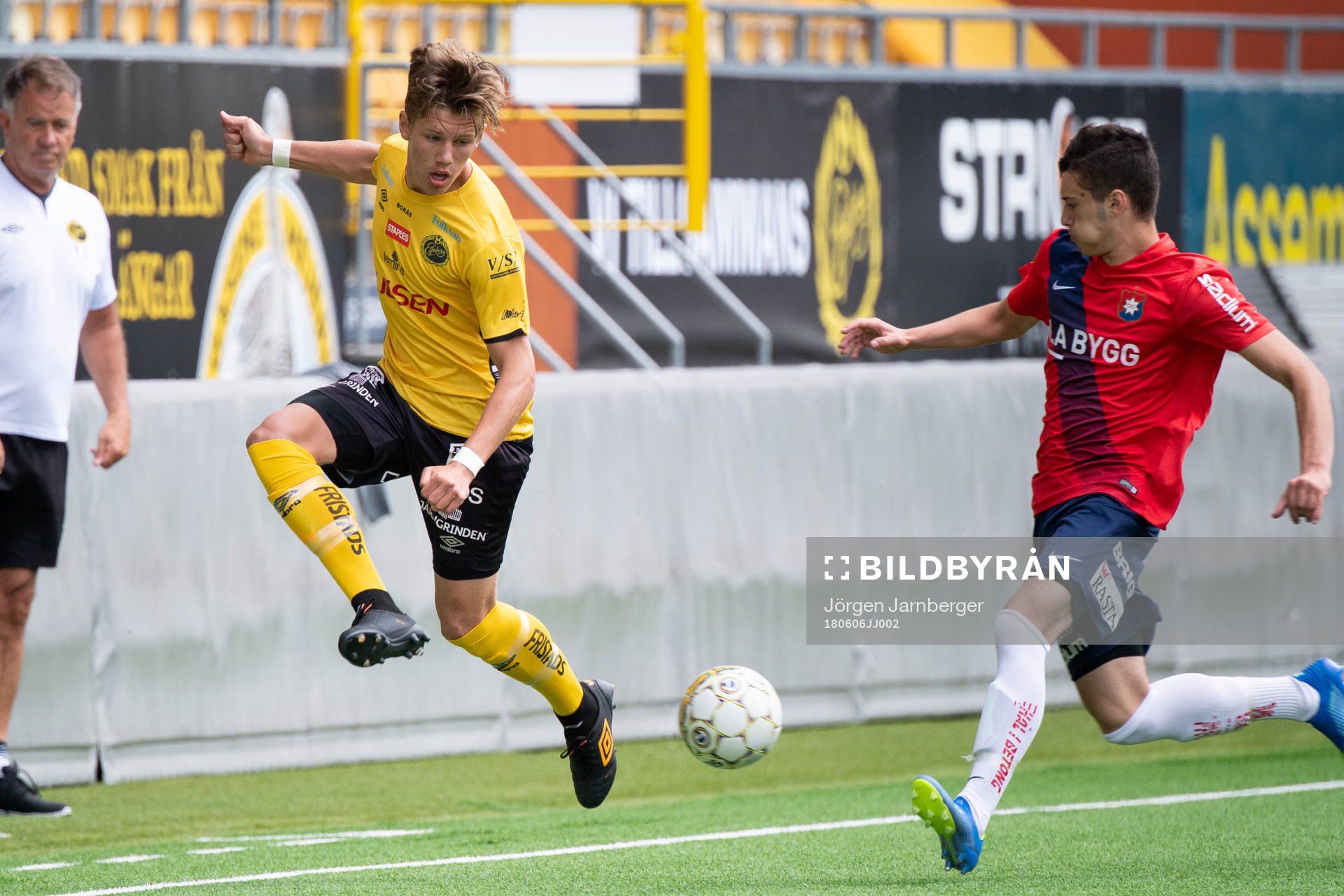 Elfsborgs Noah Söderberg och Örgrytes Vilgot Albèrt