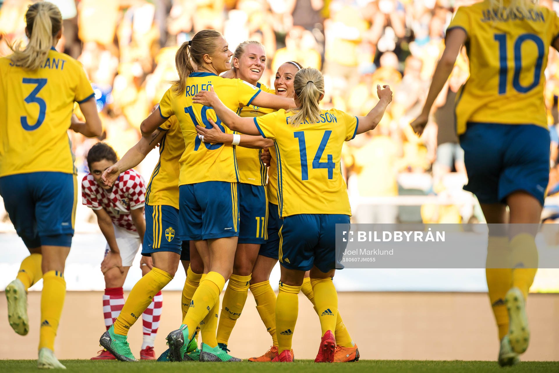 Sveriges Fridolina Rolfö, Stina Blackstenius, Kosovare