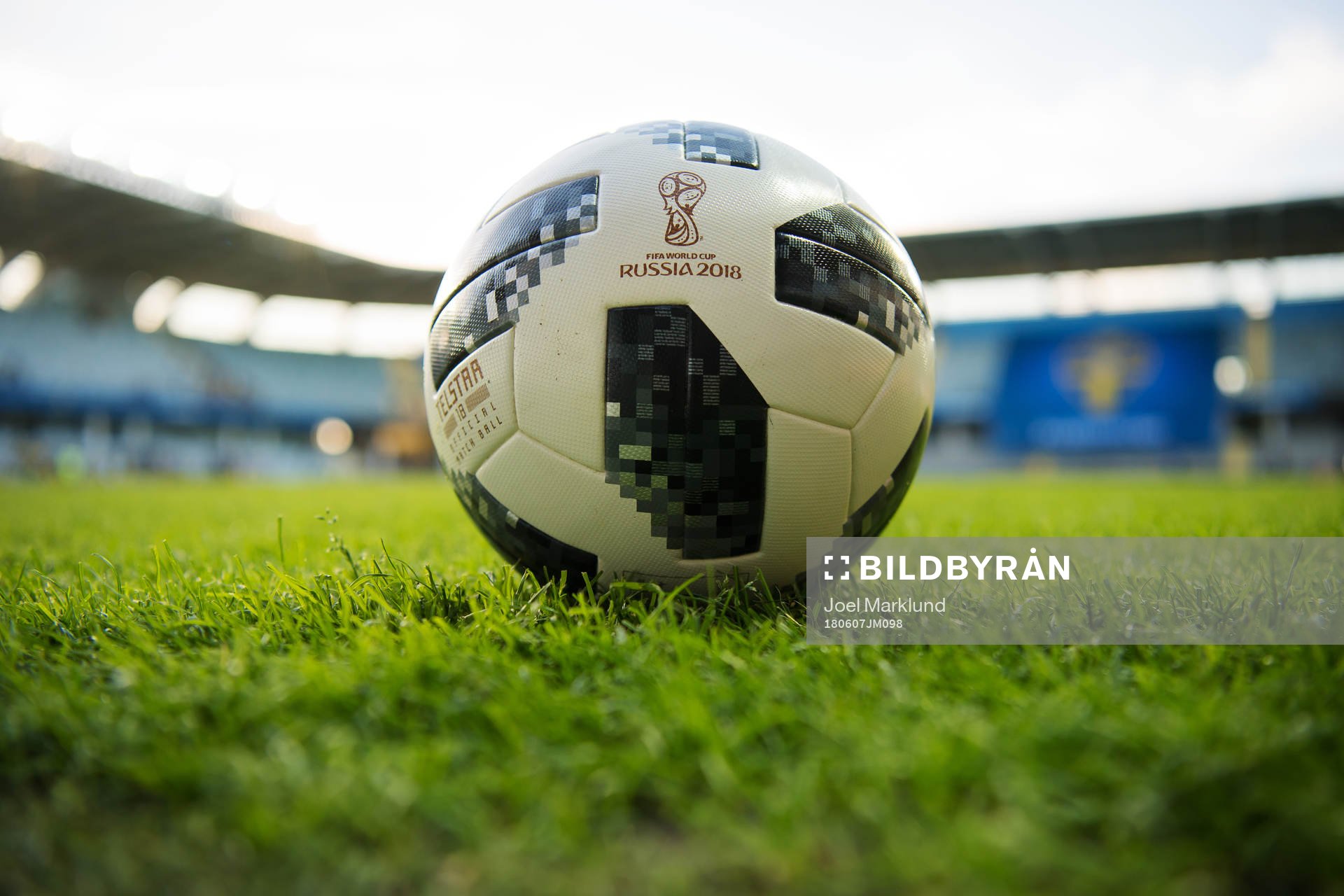 Den officiella bollen för fotbolls-VM