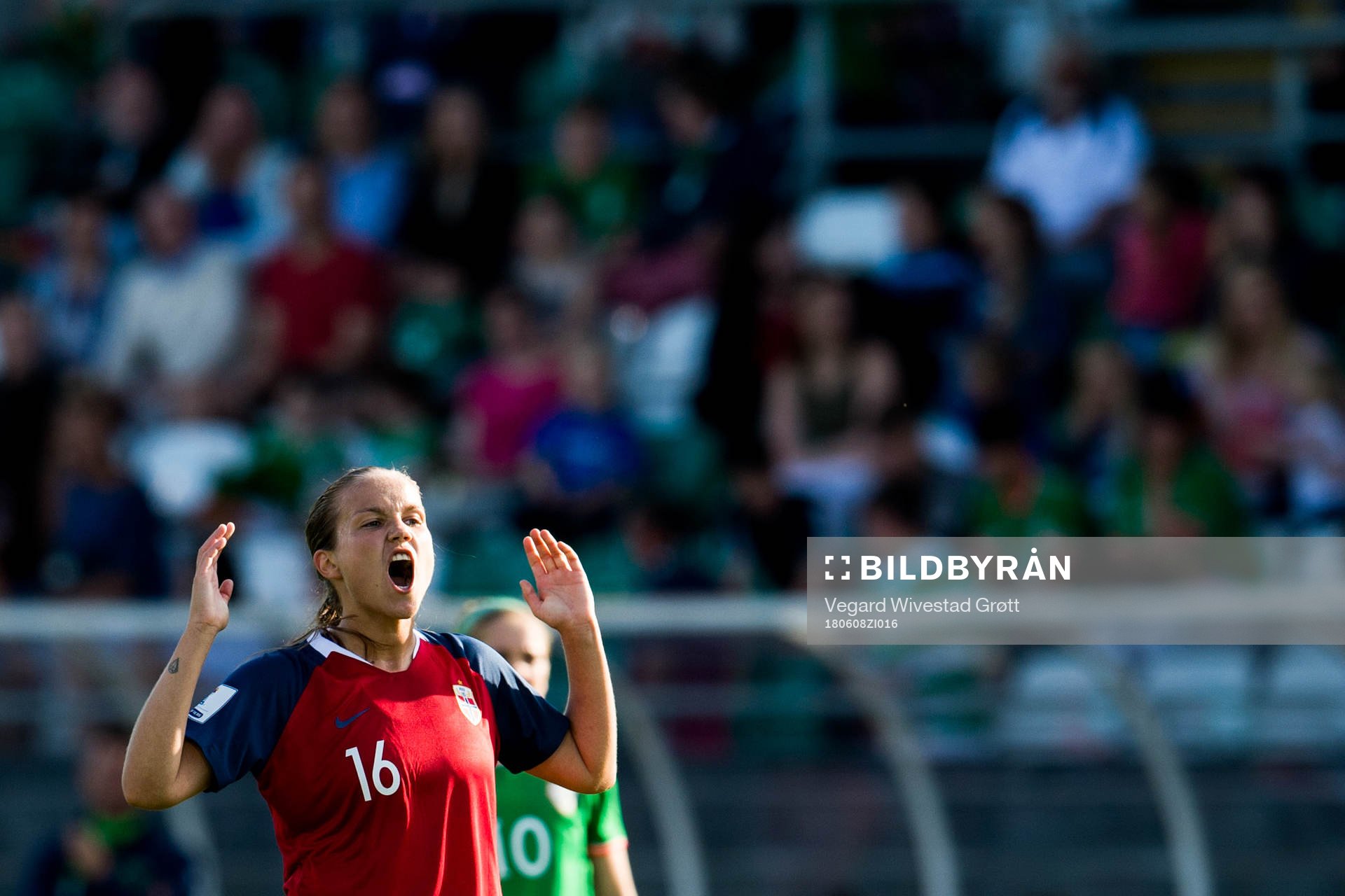 Guro Reiten of Norway reacts