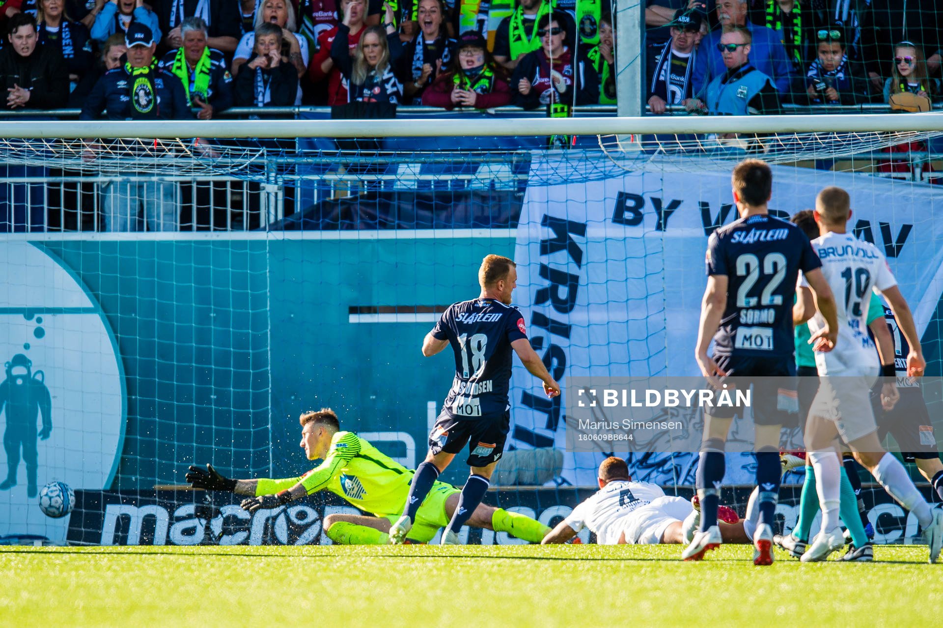 Stian Semb Aasmundsen of Kristiansund scores 1-0