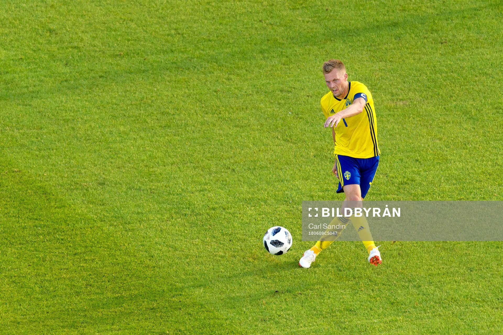 Sebastian Larsson of Sweden
