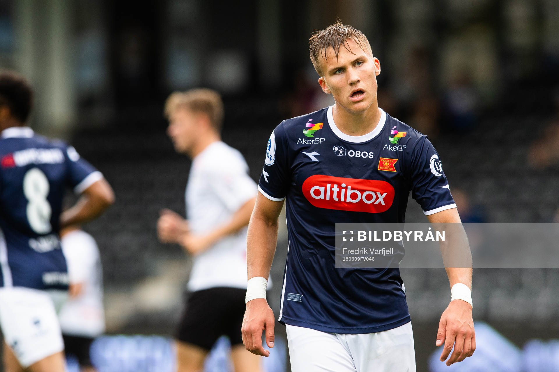 Leo Østigard of Viking looks dejected
