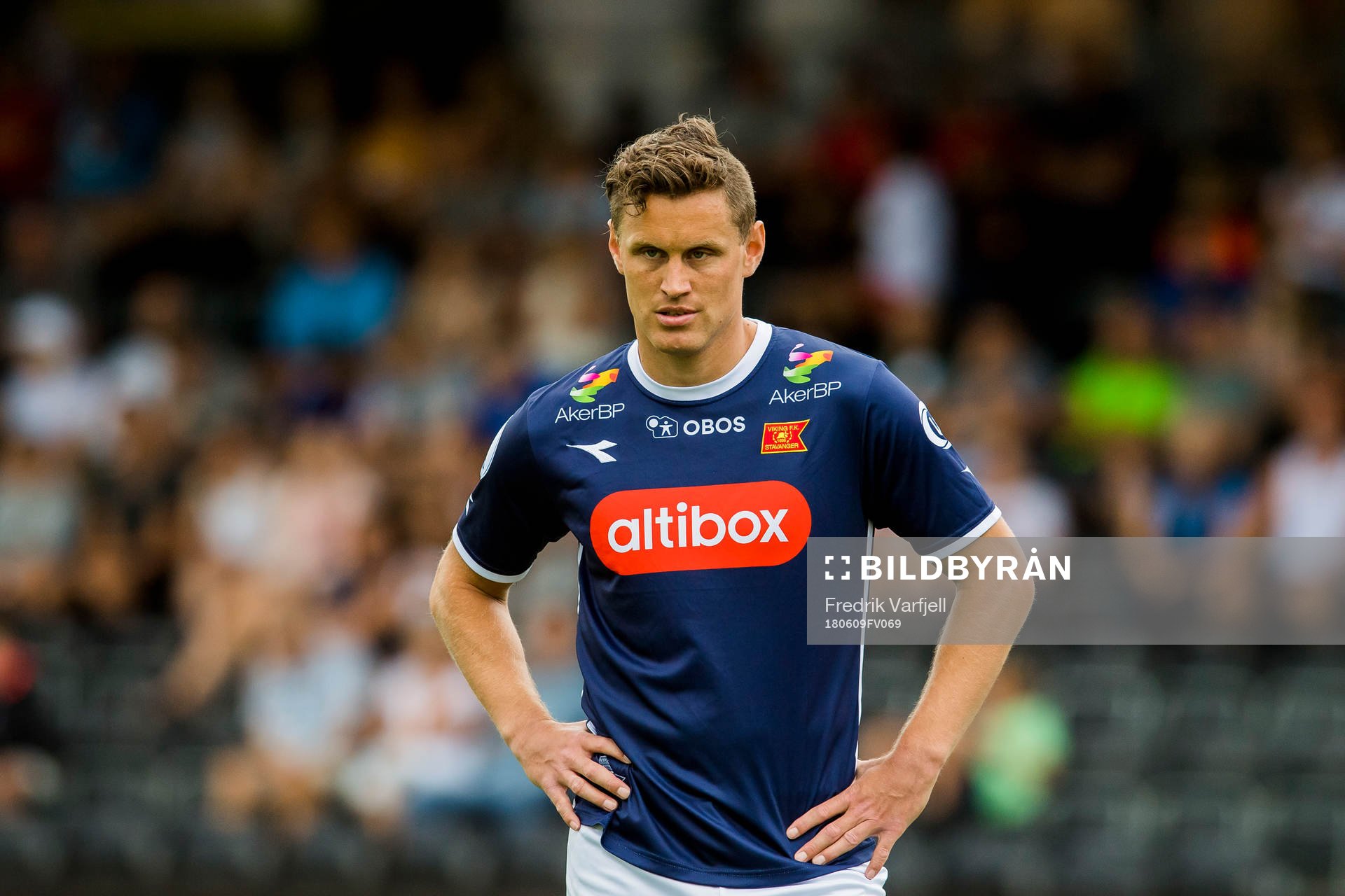 Tommy Høiland of Viking looks dejected