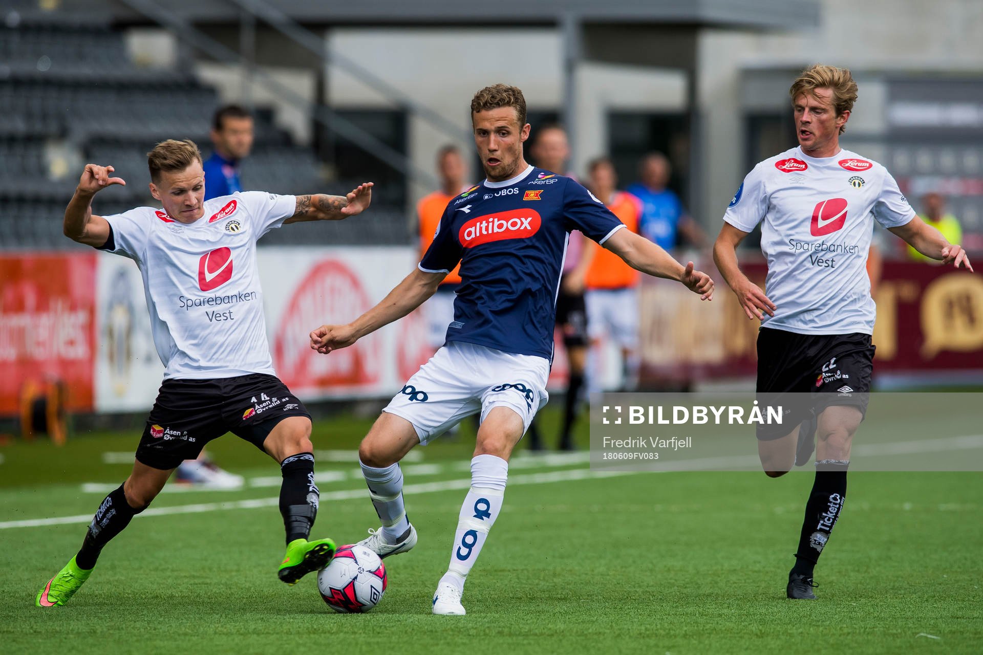 Ole Martin Rindarøy of Sogndal, Fredrik Torsteinbø of