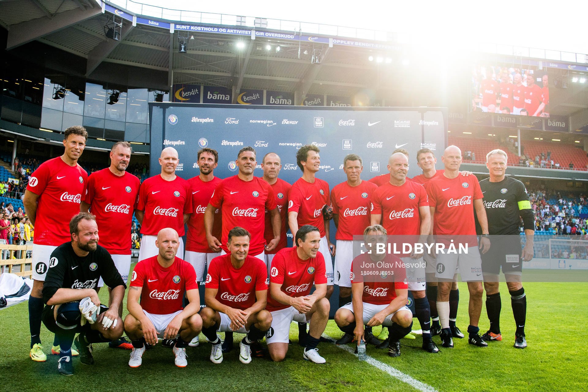 The players of Norway pose for a team photo after the Omkampen match between Norway 1998 and Brazil 1998 on June 9, 2018 in Oslo.