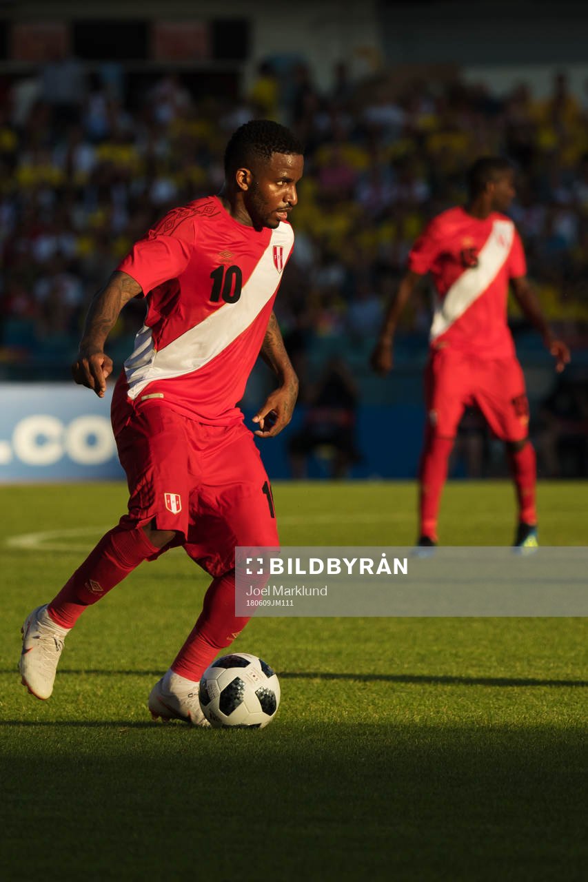 Jefferson Farfan of Peru