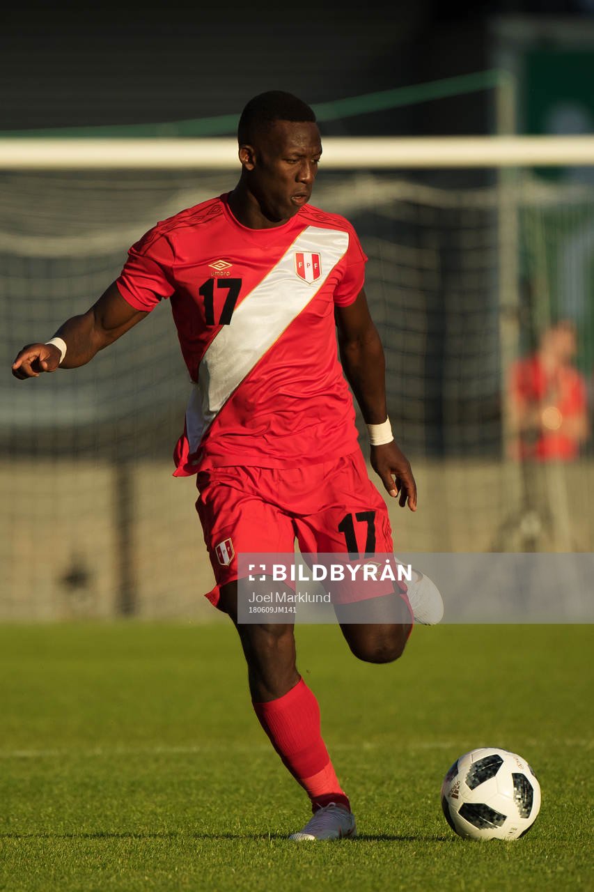 Luis Advincula of Peru