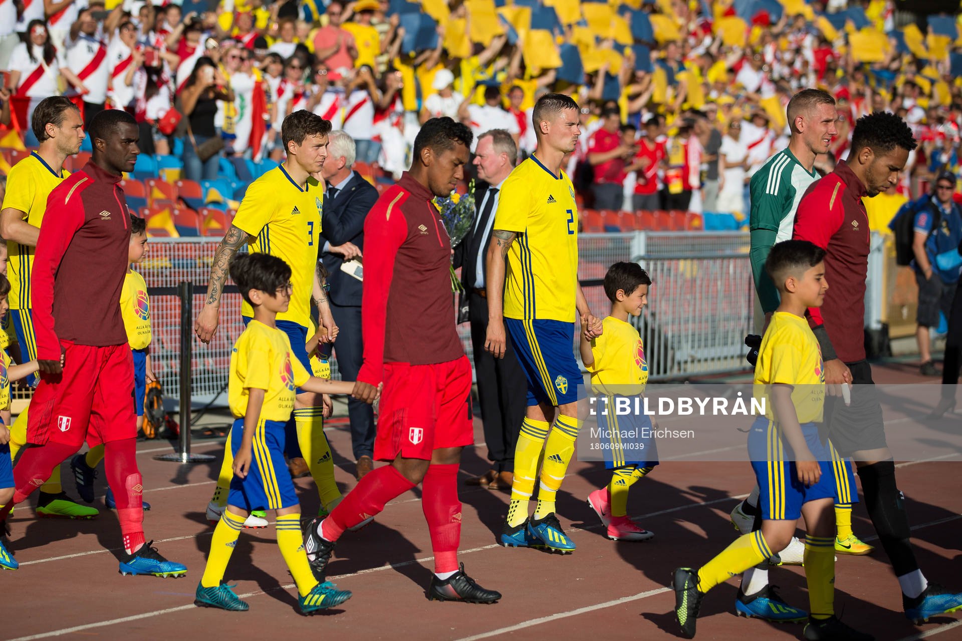 Victor Nilsson Lindelöf of Sweden and Mikael Lustig of