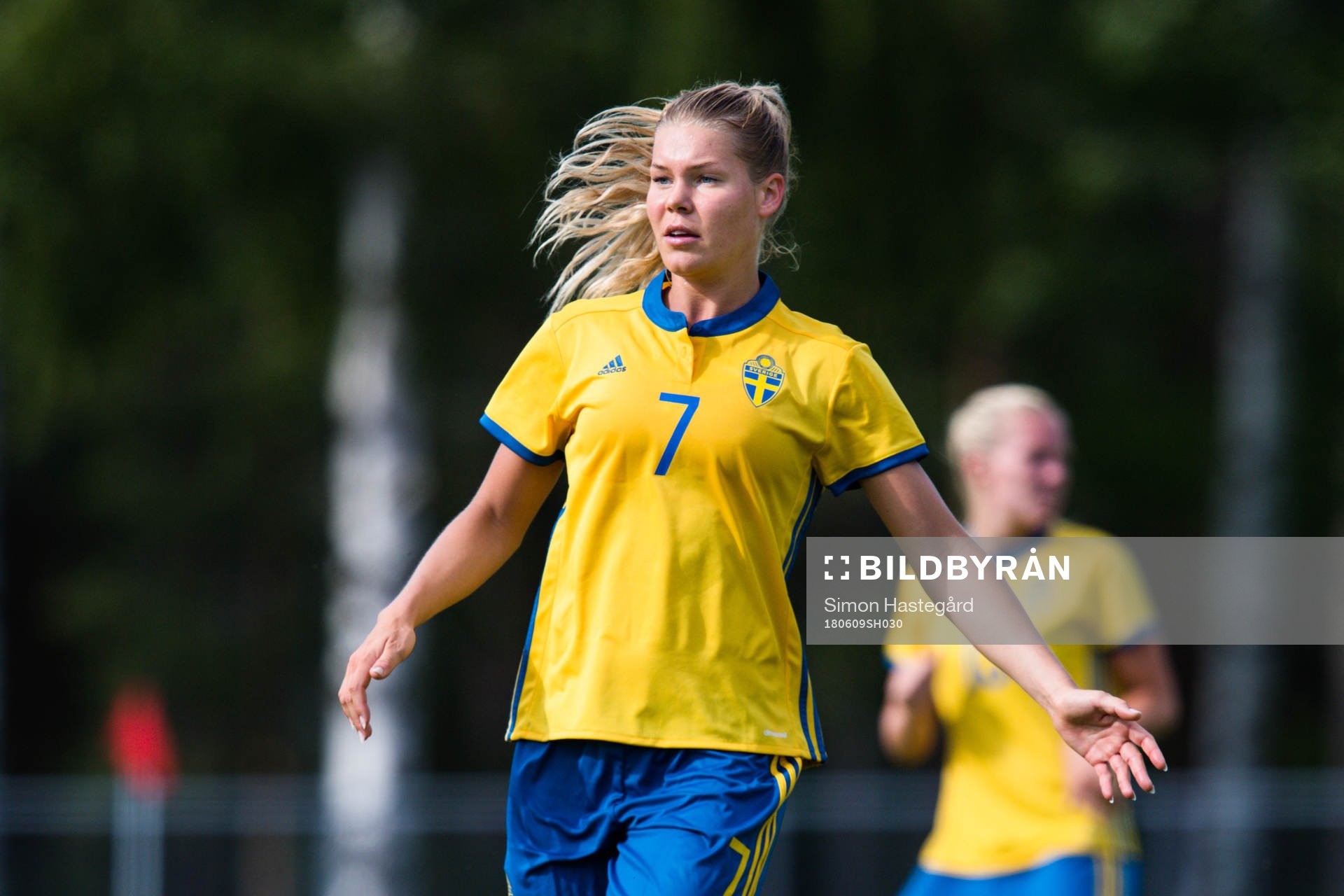Sveriges Nina Jakobsson under en landskamp för damer U23 mellan Sverige och England den 9 juni 2018 i Bollnäs.