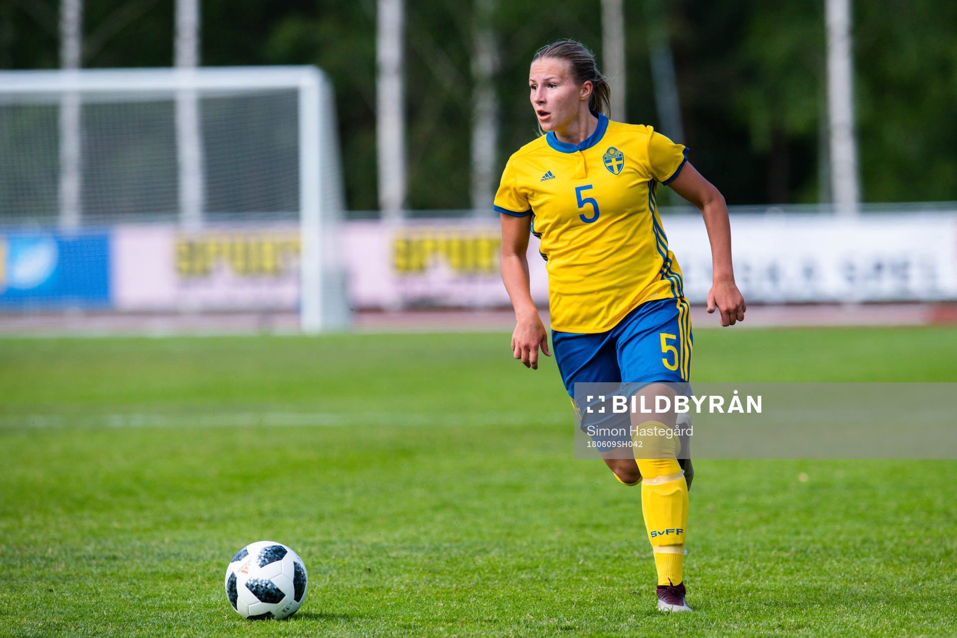 Sveriges Selina Henriksson  under en landskamp för damer U23 mellan Sverige och England den 9 juni 2018 i Bollnäs.