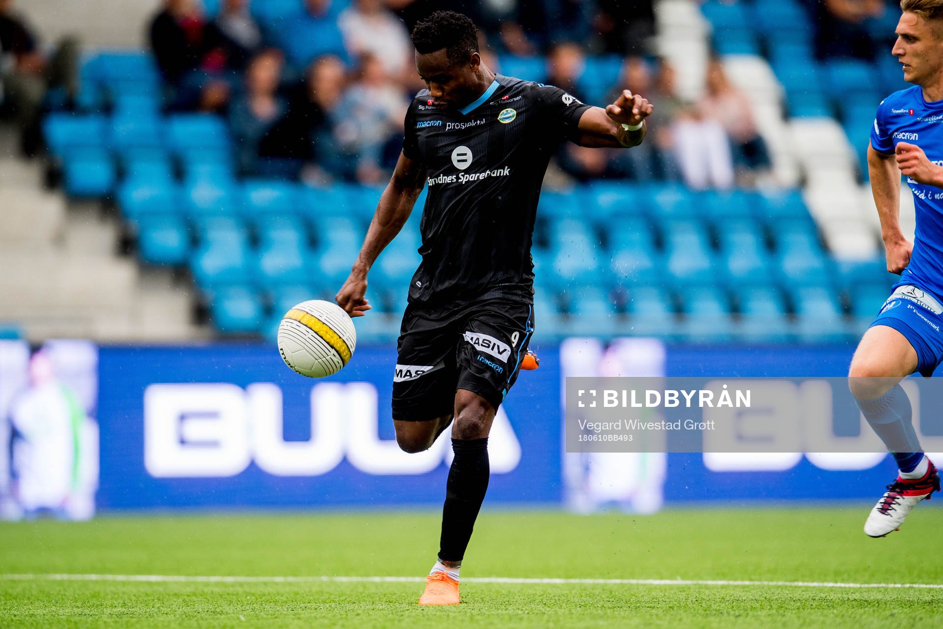 Kachi of Sandnes Ulf scores a disallowed goal