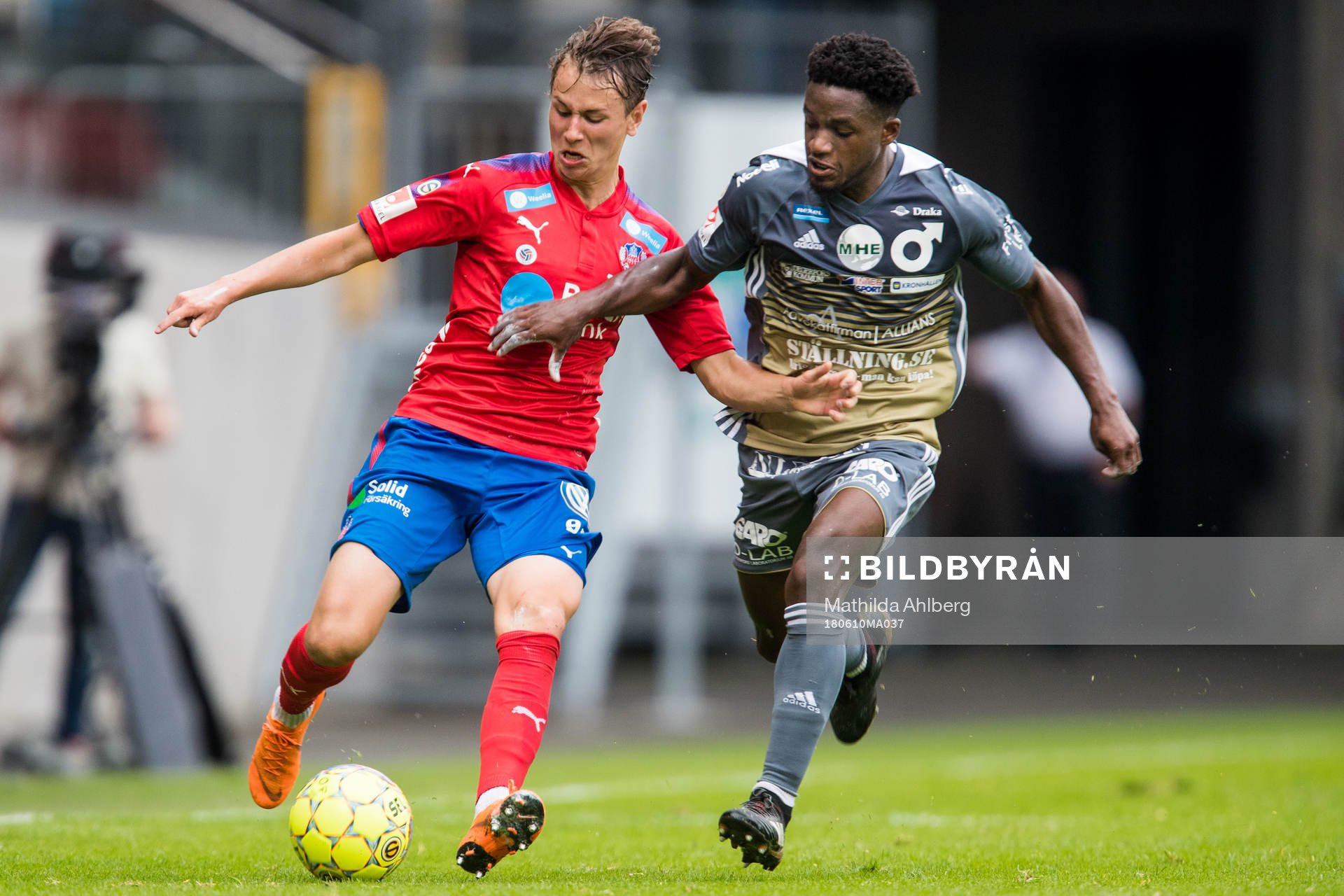 Helsingborgs Alex Timossi Andersson och Degerfors Kevin