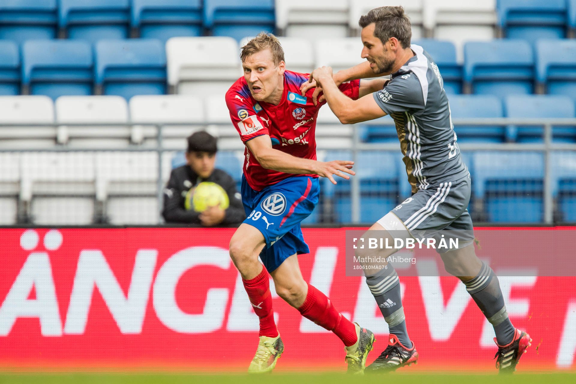 Helsingborgs Andri Runar Bjarnason och Degerfors Marcus de