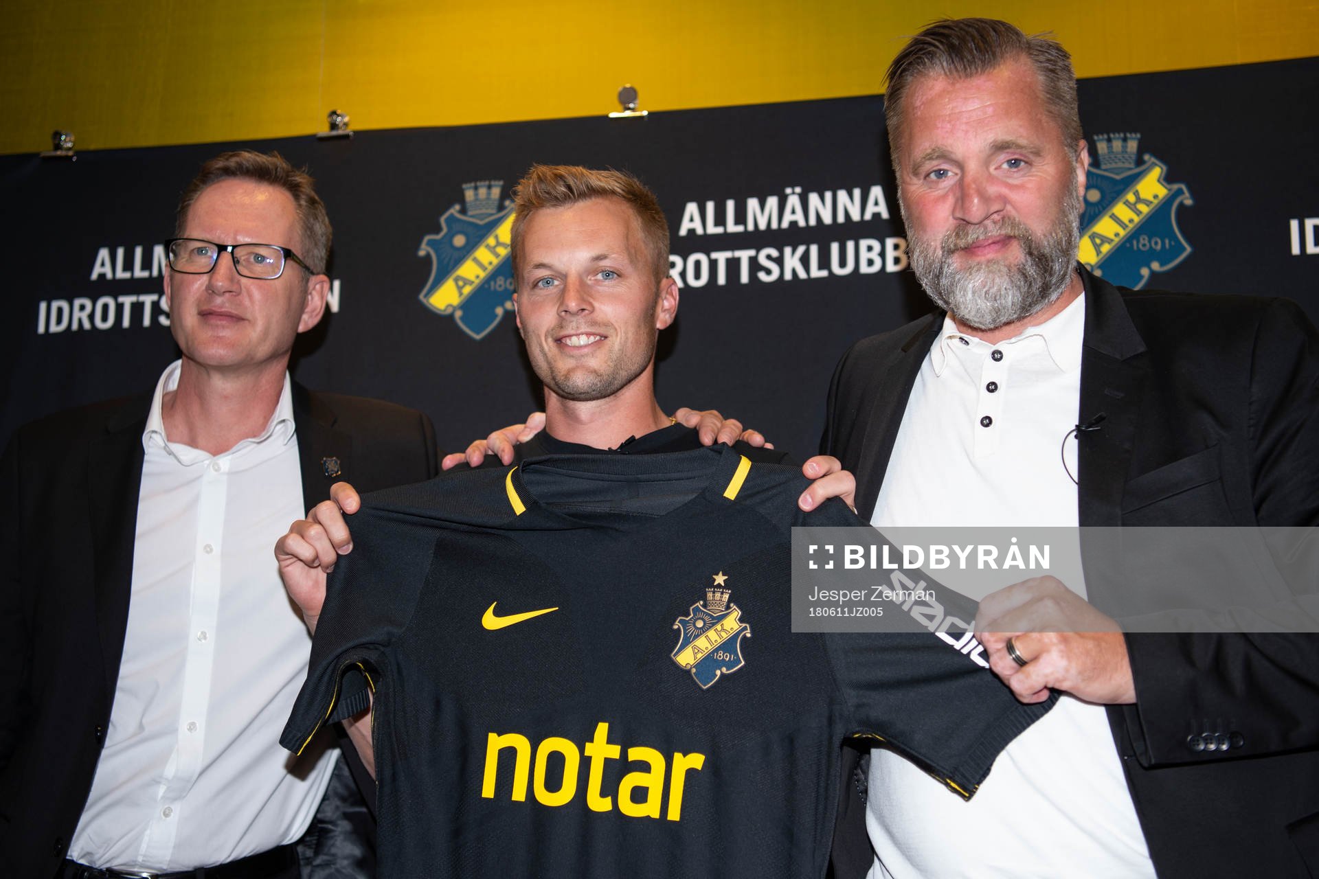 s tf VD Håkan Strandlund (v), Sebastian Larsson (m) och