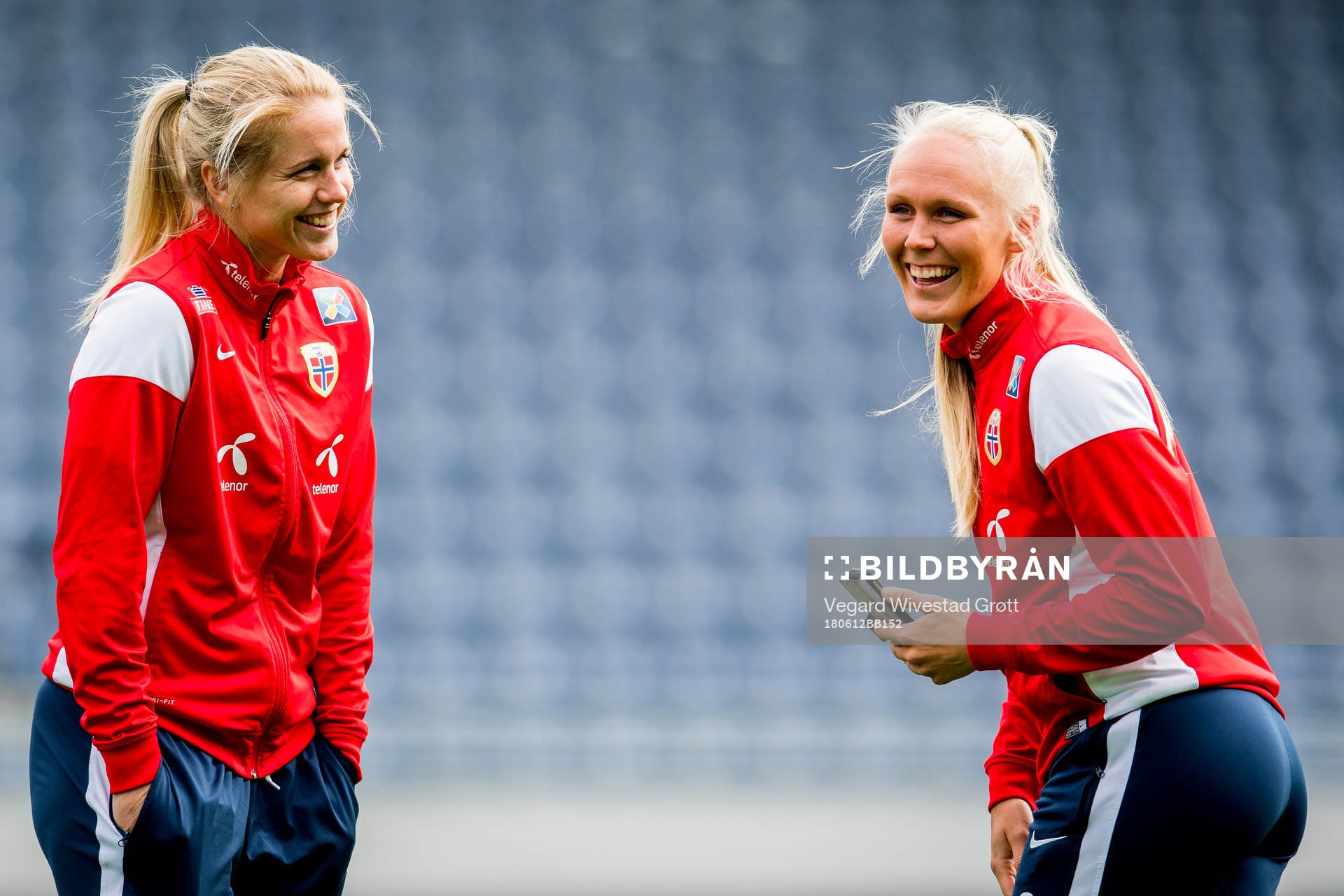 Elise Thorsnes and Maria Thorisdottir of Norway