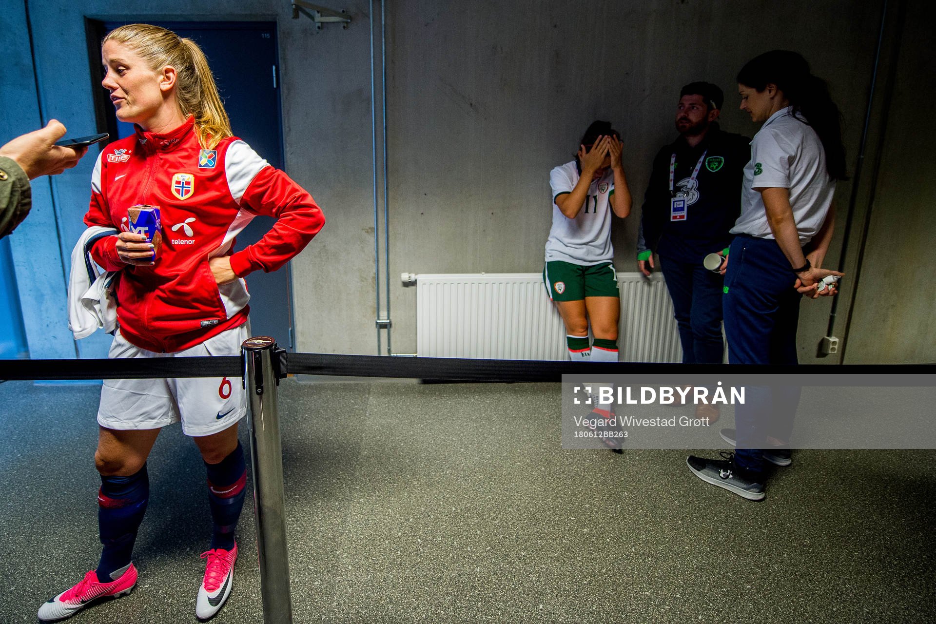 Maren Mjelde of Norway and Katie McCabe of Ireland