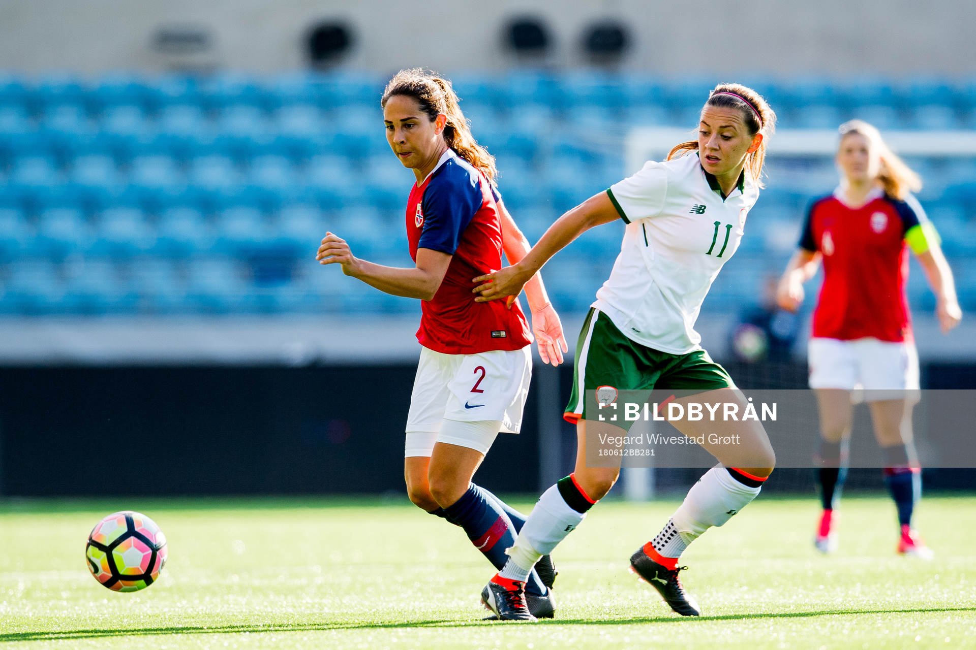Ingrid Moe Wold of Norway and Katie McCabe of Ireland