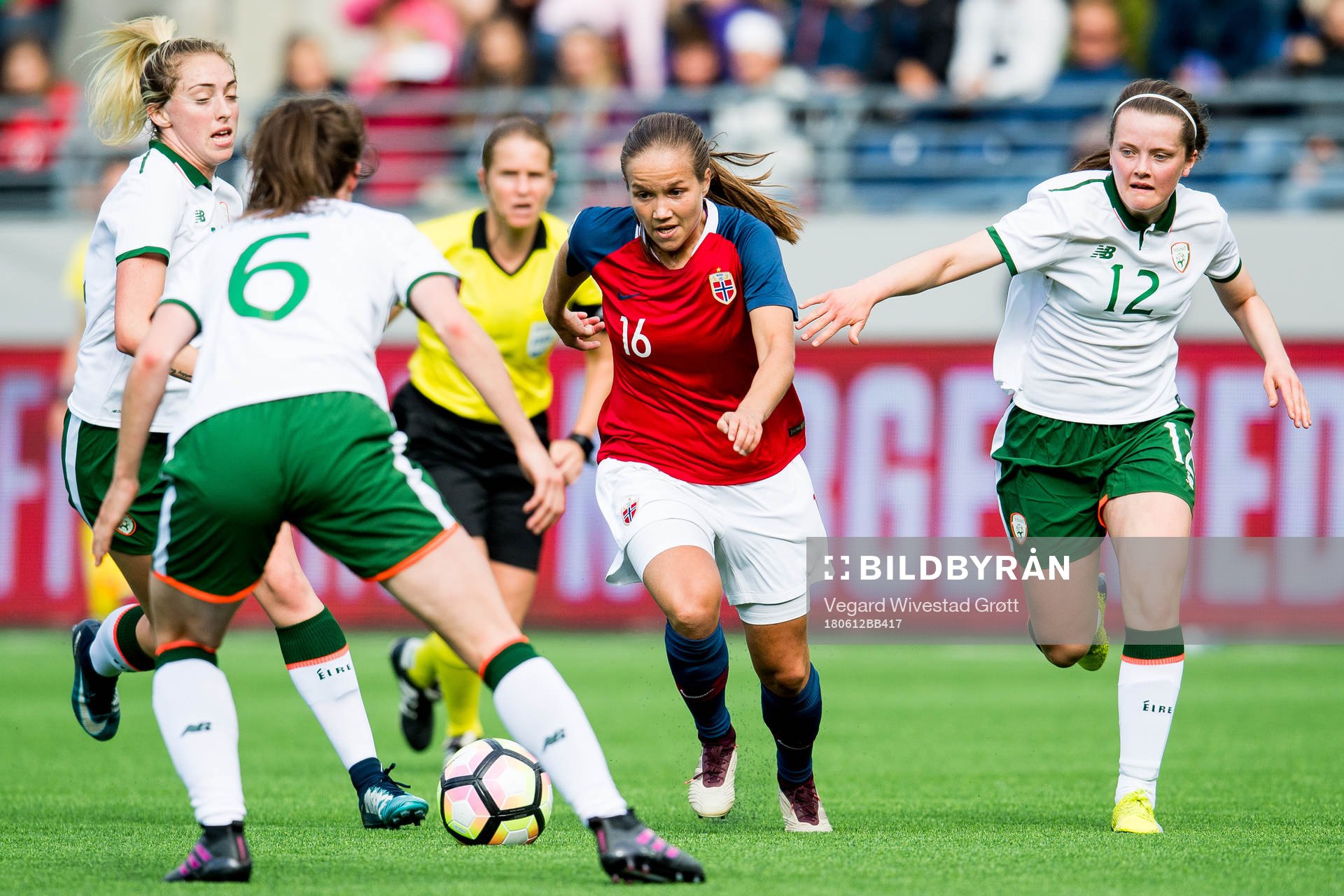 Guro Reiten of Norway and Tyler Toland of Ireland