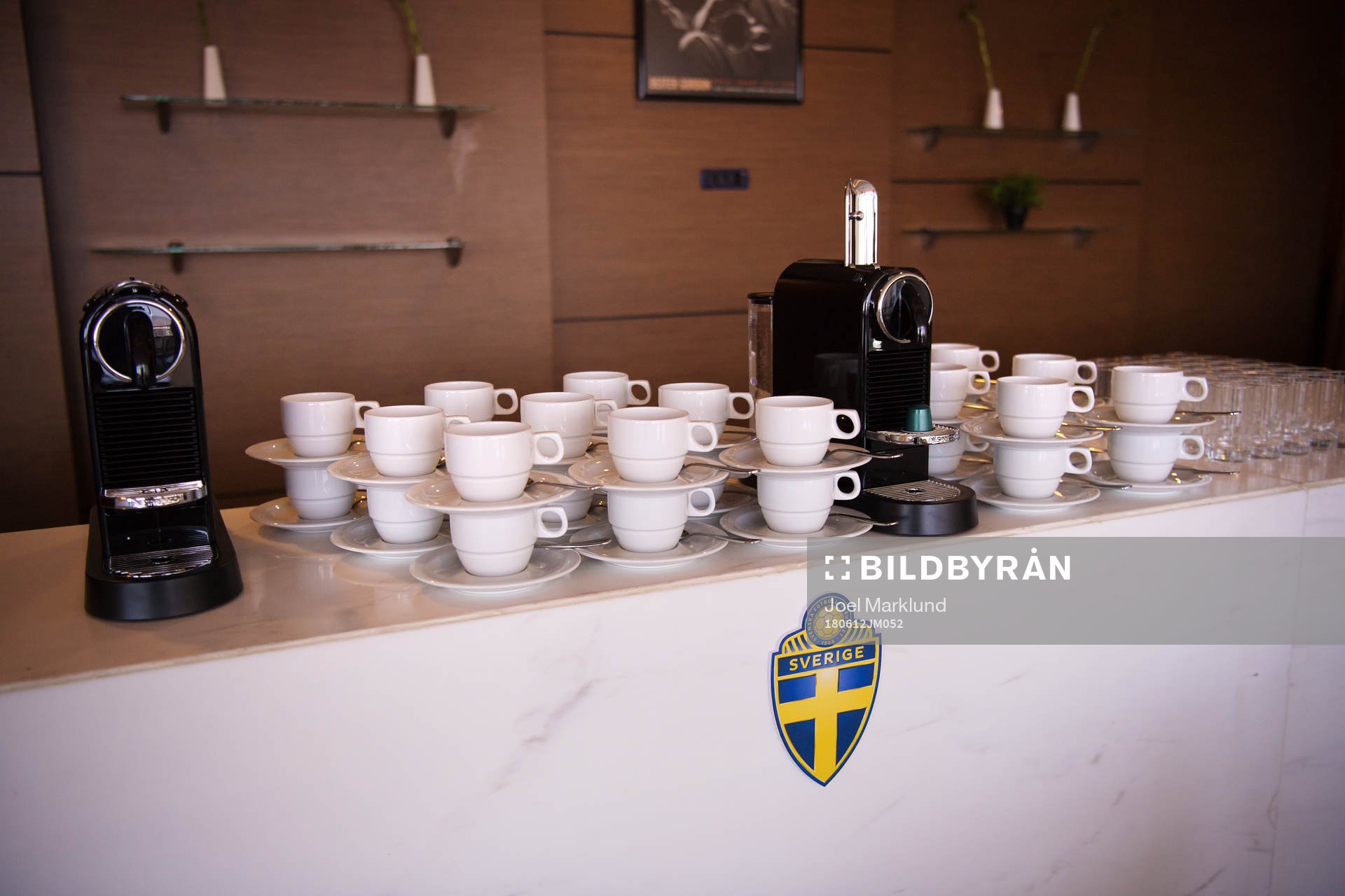 Coffee machines and mugs