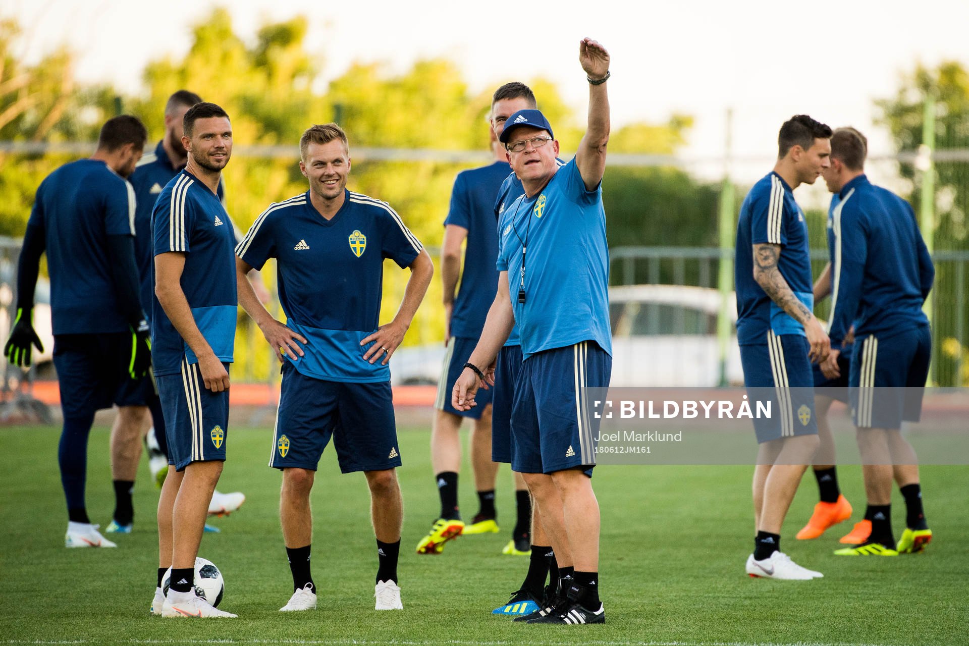 Marcus Berg, Sebastian Larsson and head coach Janne