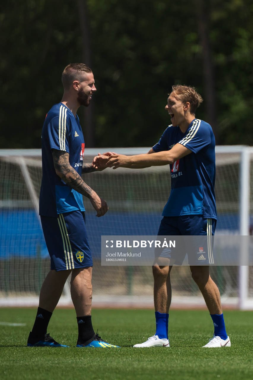 Pontus Jansson and Ludwig Augustinsson of the Swedish