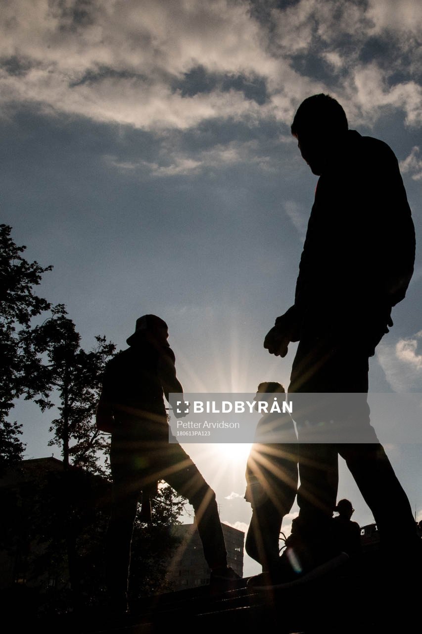 People walks the in the sun