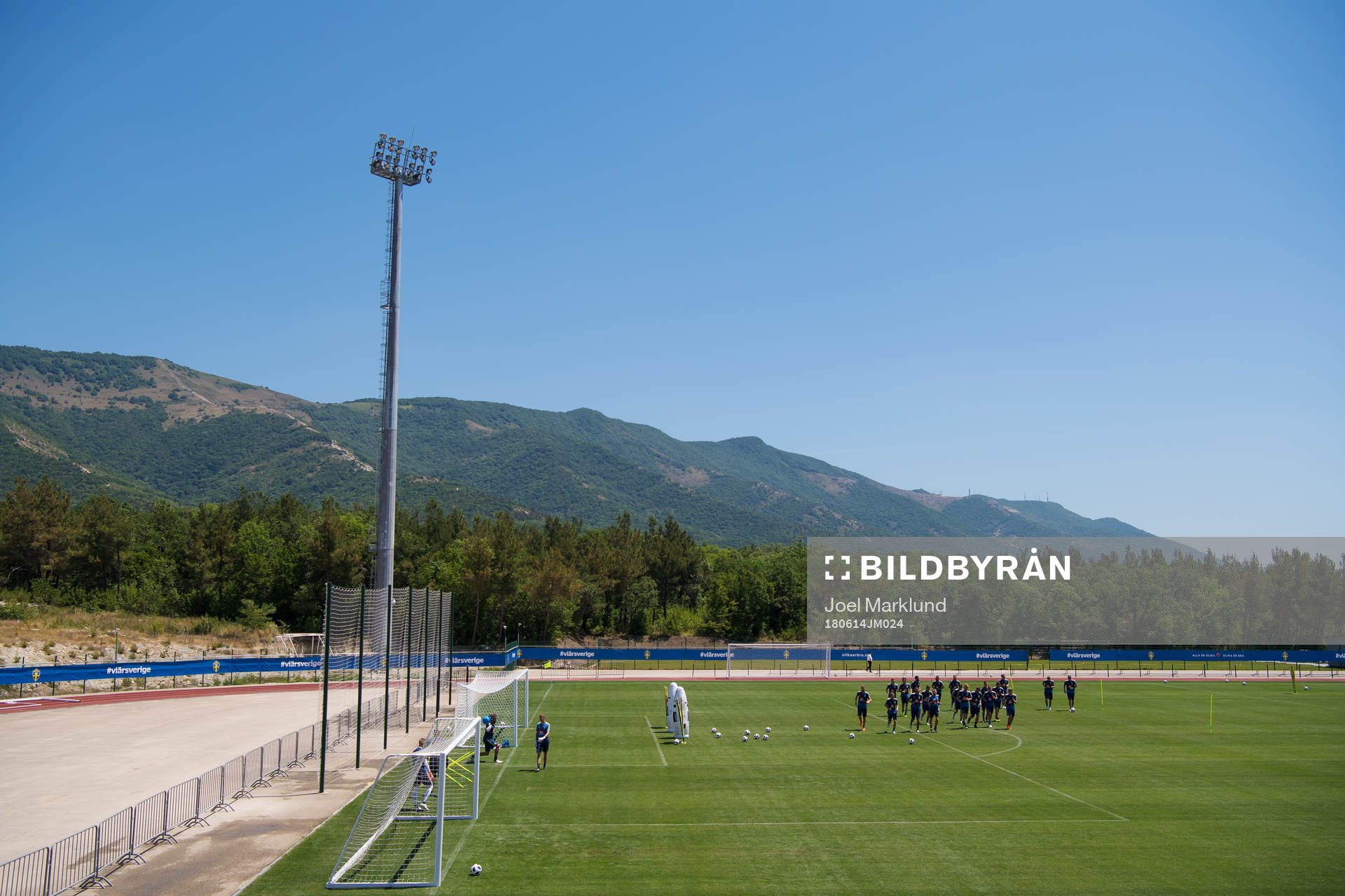 General view of the Swedish national football team warming