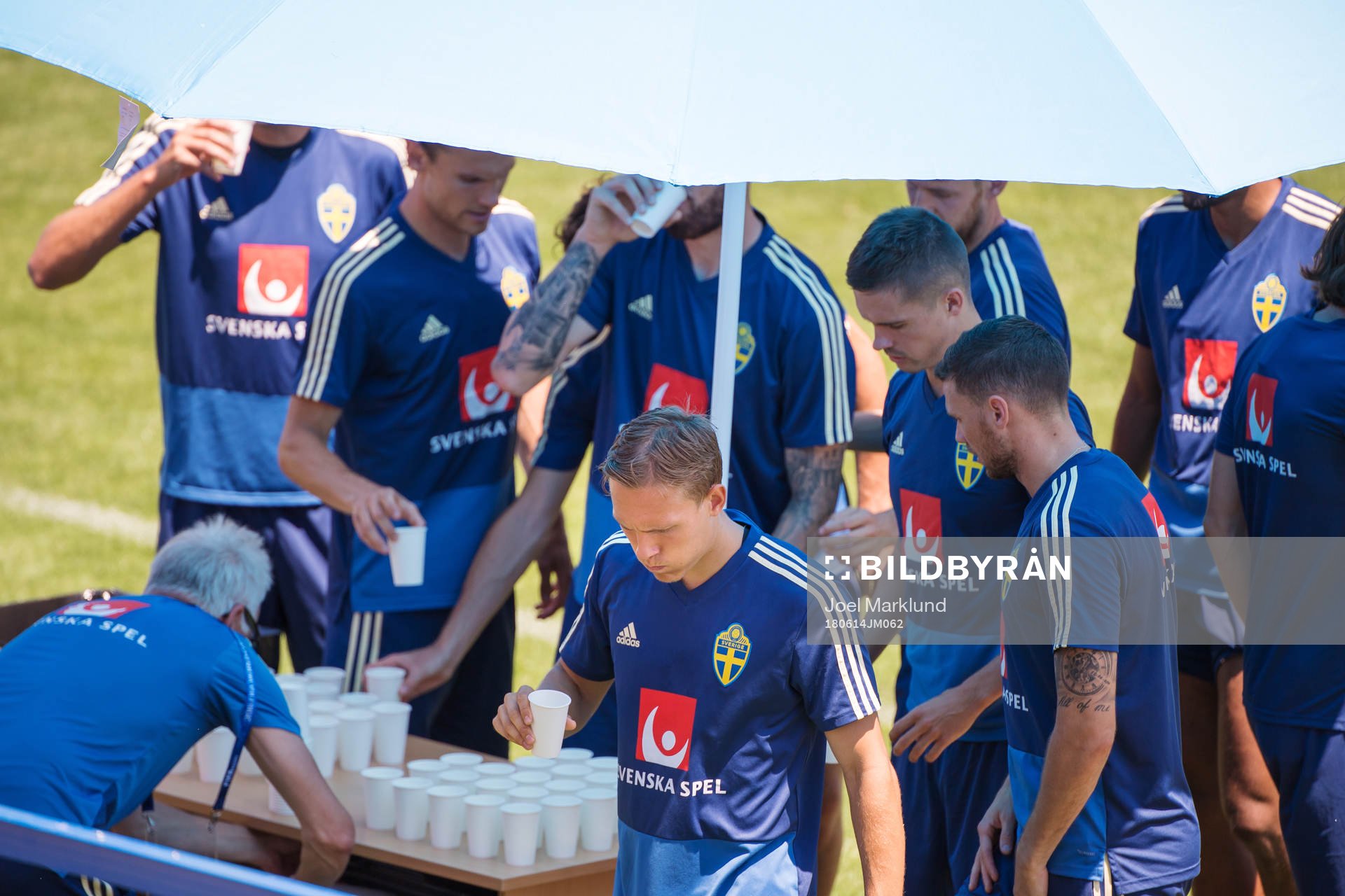 Ludwig Augustinsson and his teammates of the Swedish