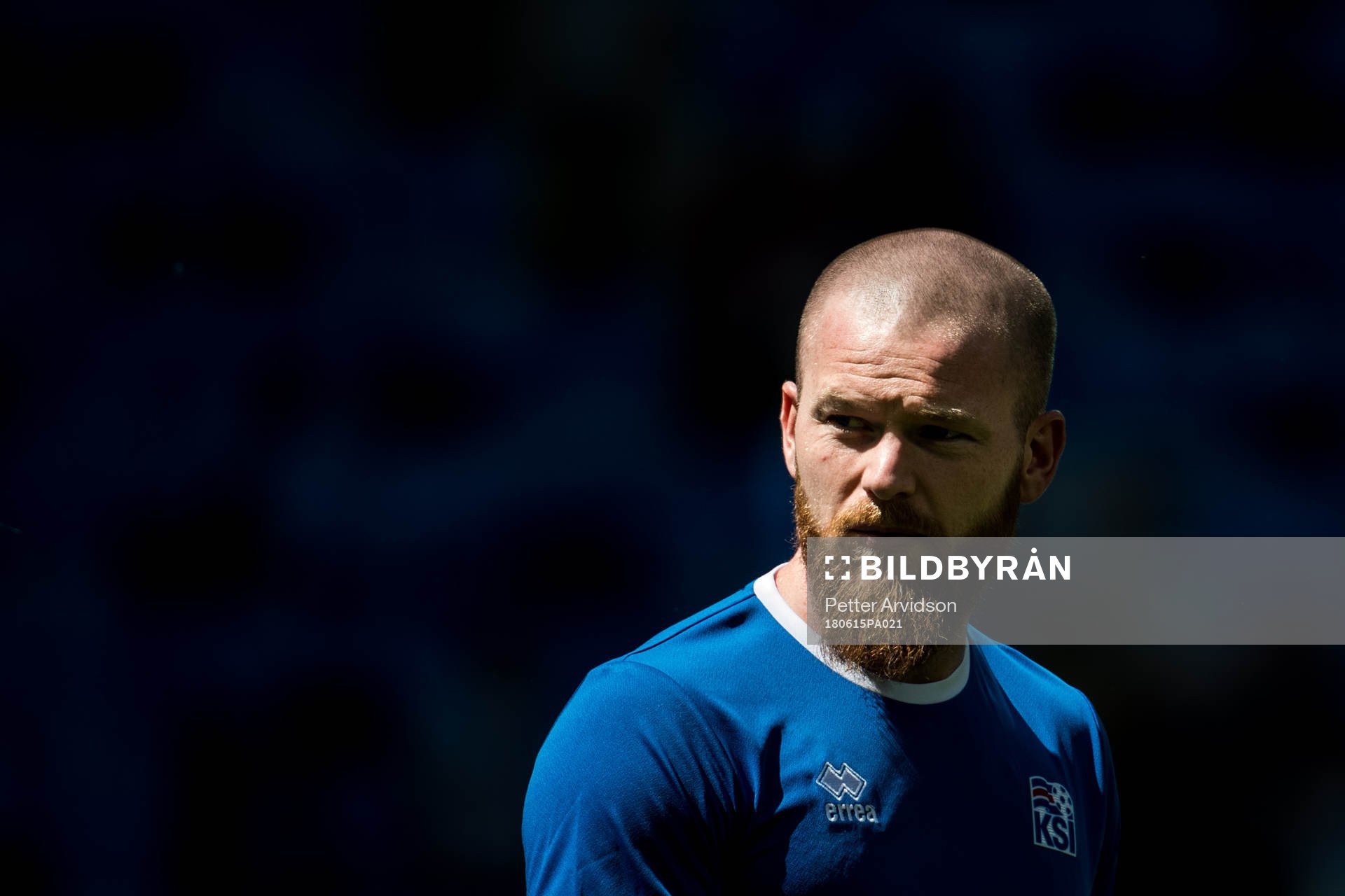 Aron Gunnarsson of Iceland