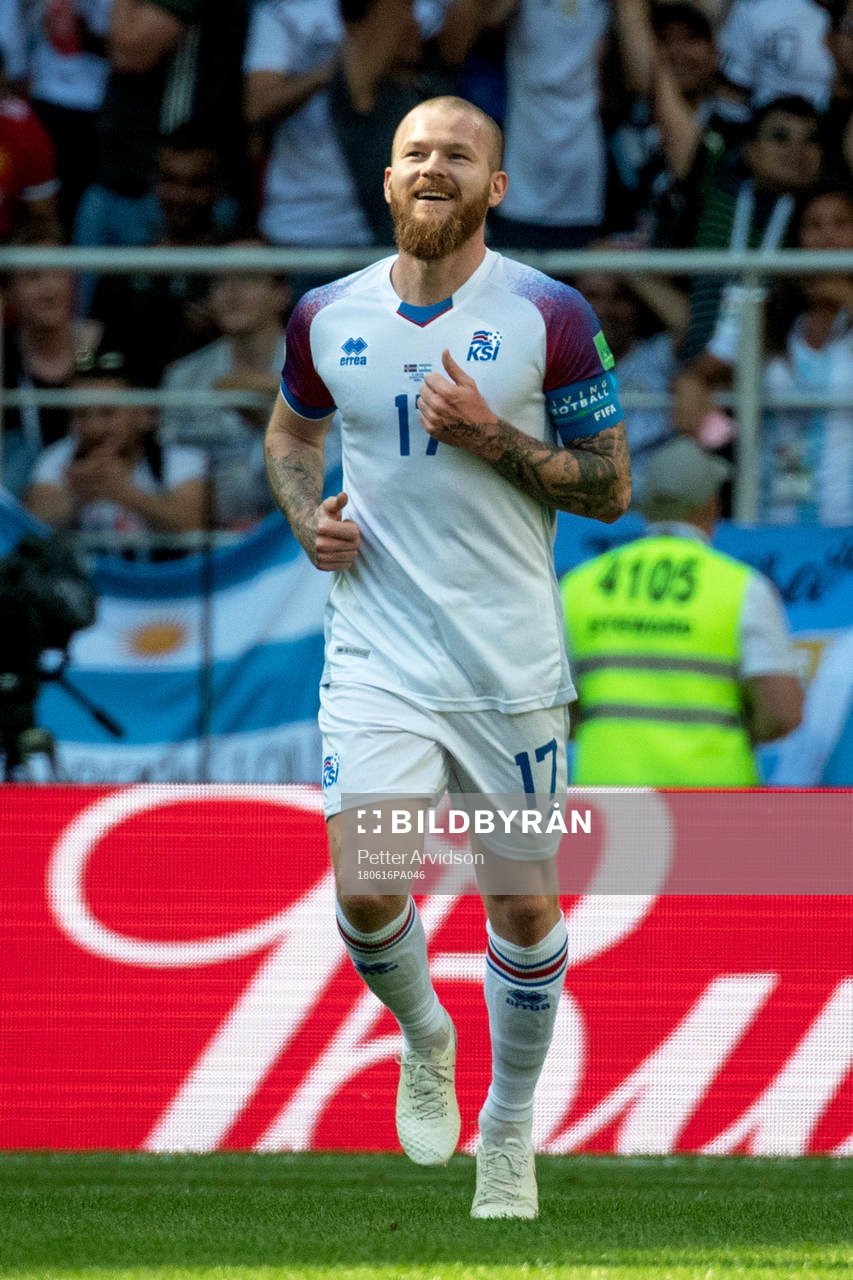 Aron Gunnarsson of Iceland