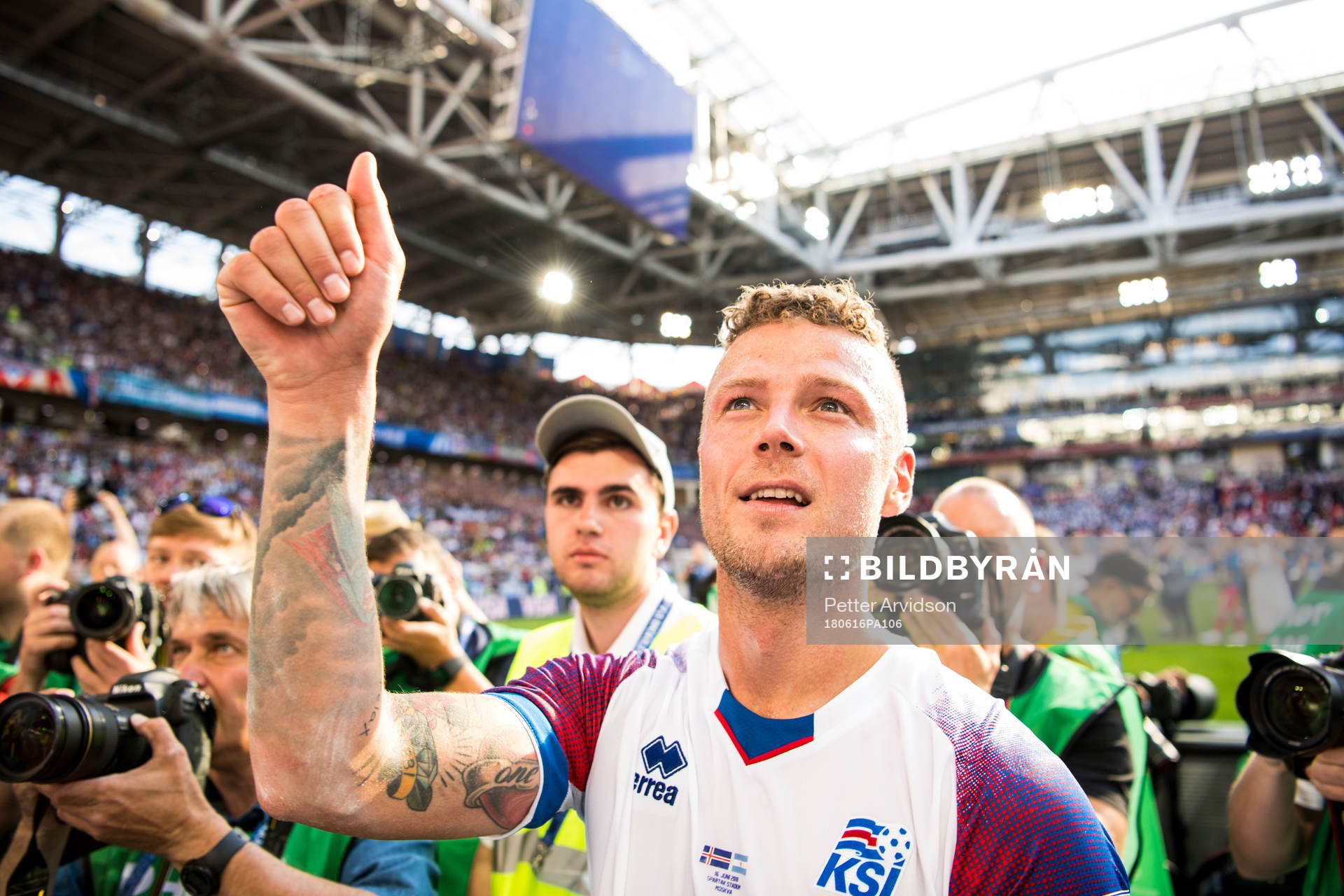 Ragnar Sigurdsson of Iceland celebrates with fans