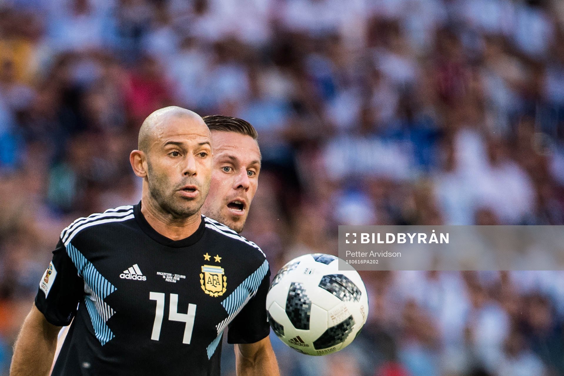 Javier Mascherano of Argentina and Gylfi Sigurdsson of