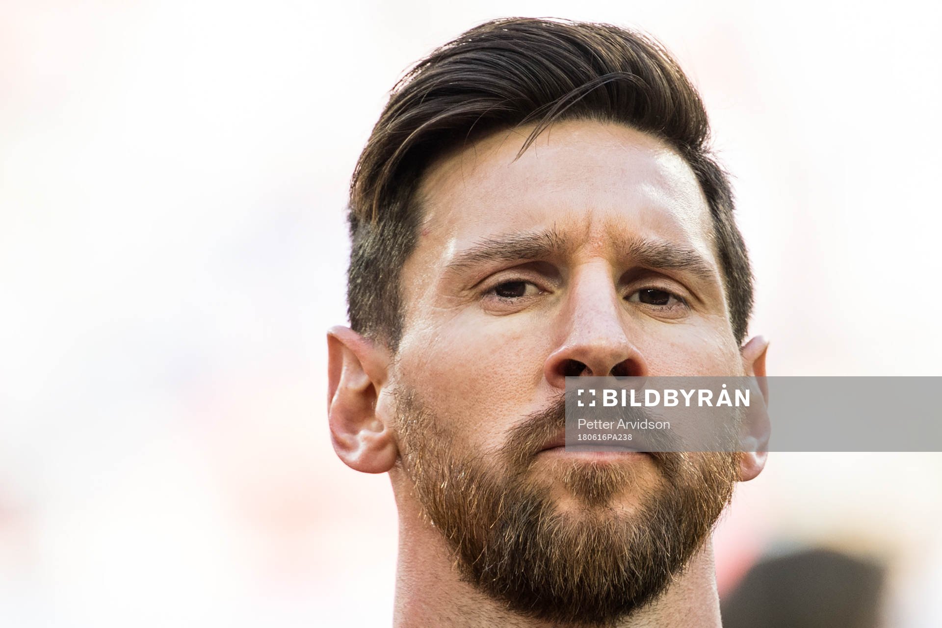 Lionel Messi of Argentina prior the FIFA World Cup group