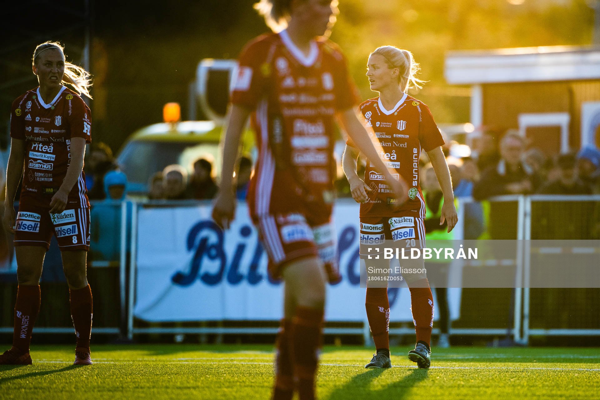 Piteås Emelie Lövgren i midnattssolen