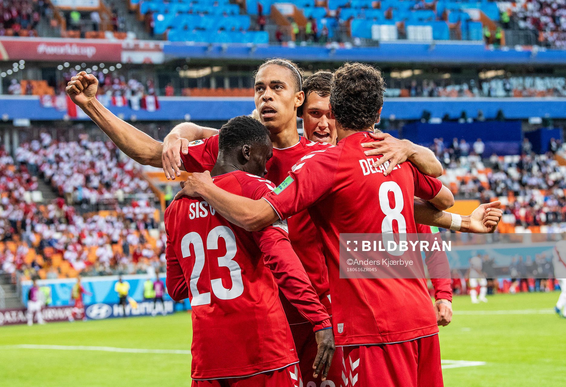 [DK=20180616: Pione Sisto, Danmark, Yussuf Yurary Poulsen,