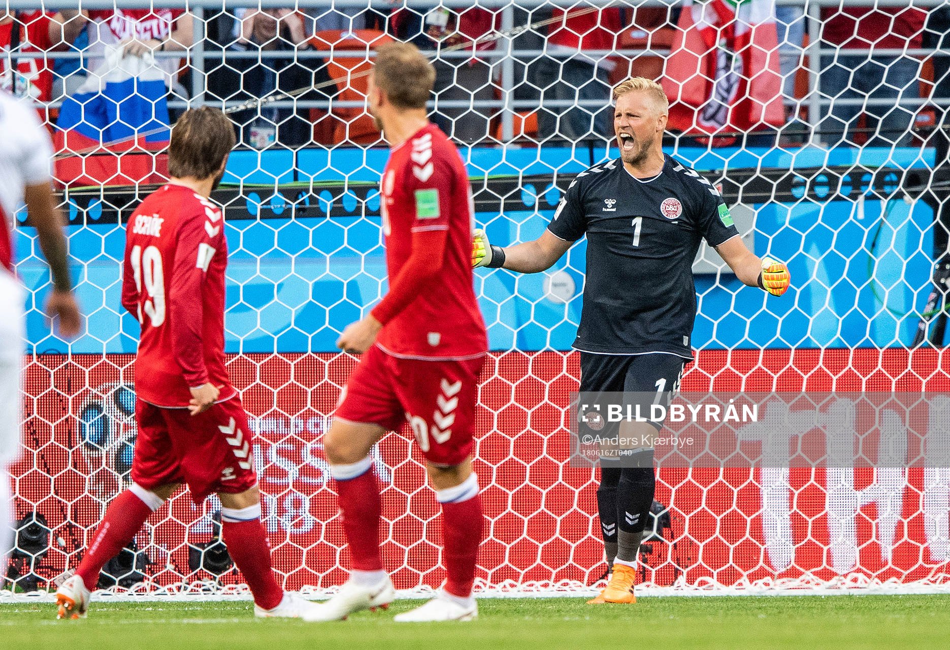 [DK=20180616: Kasper Schmeichel, Danmark, jubler